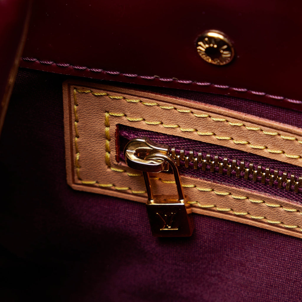 LOUIS VUITTON Monogram Vernis Reade PM Handbag