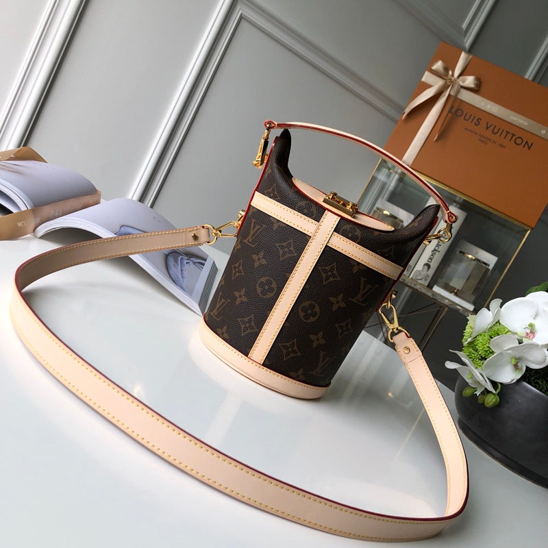 Louis Vuitton Luxury Bags 2602