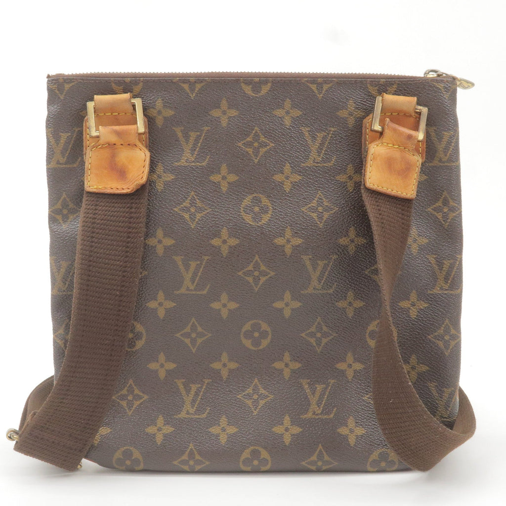Louis Vuitton Monogram Pochette Bosphore Shoulder Bag M40044