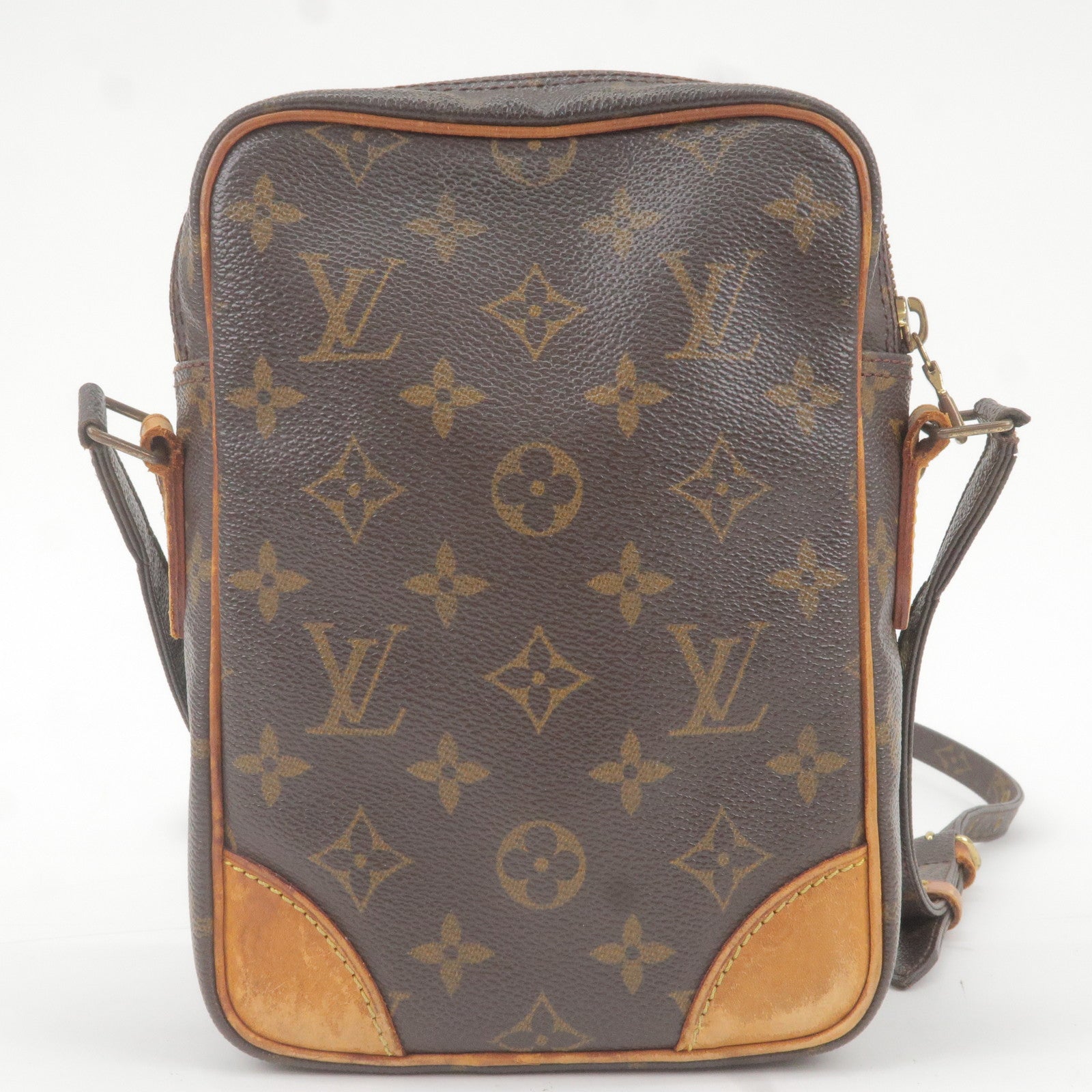 Louis Vuitton Monogram Amazone Shoulder Bag M45236