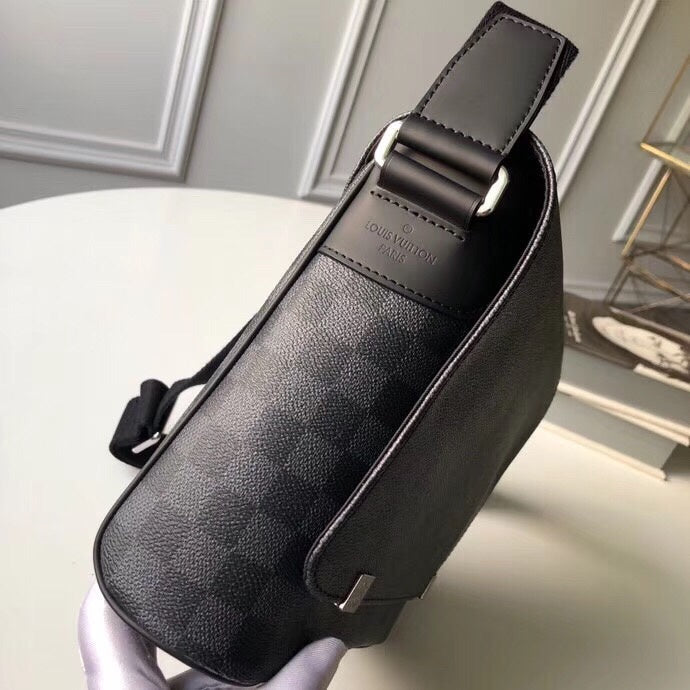 Louis Vuitton Luxury Bags 2704