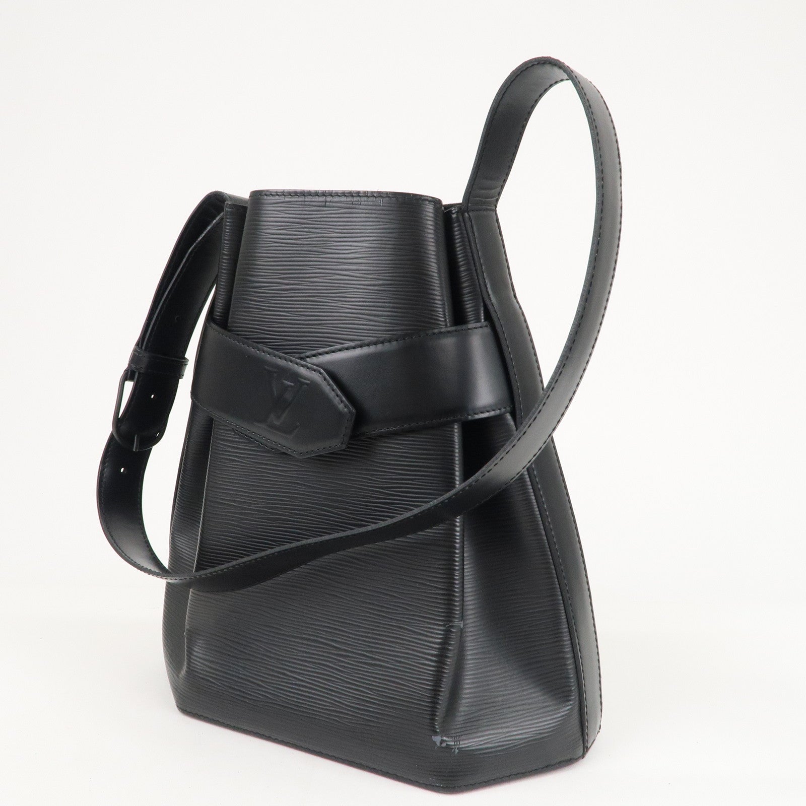 Louis Vuitton Epi Sac D'epaule PM Bucket Bag Noir Black M80157