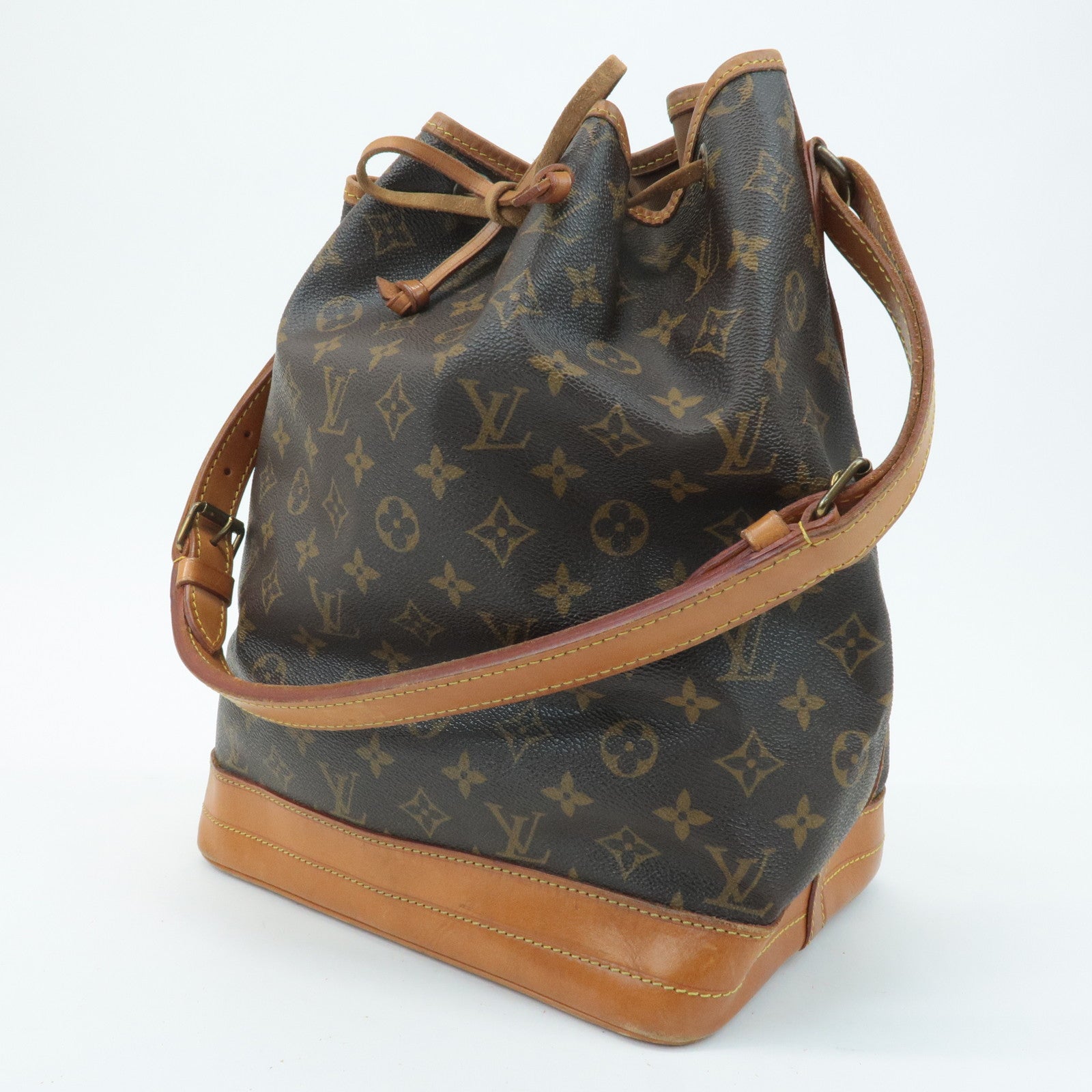 Louis Vuitton Monogram Noe Shoulder Bag Hand Bag Brown M42224