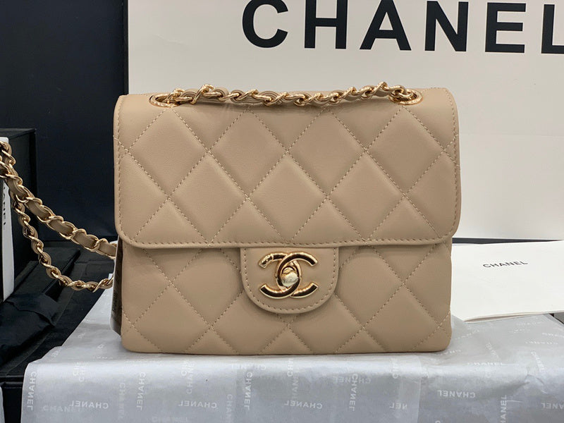 aura-bags - Chanel Bags - 7392