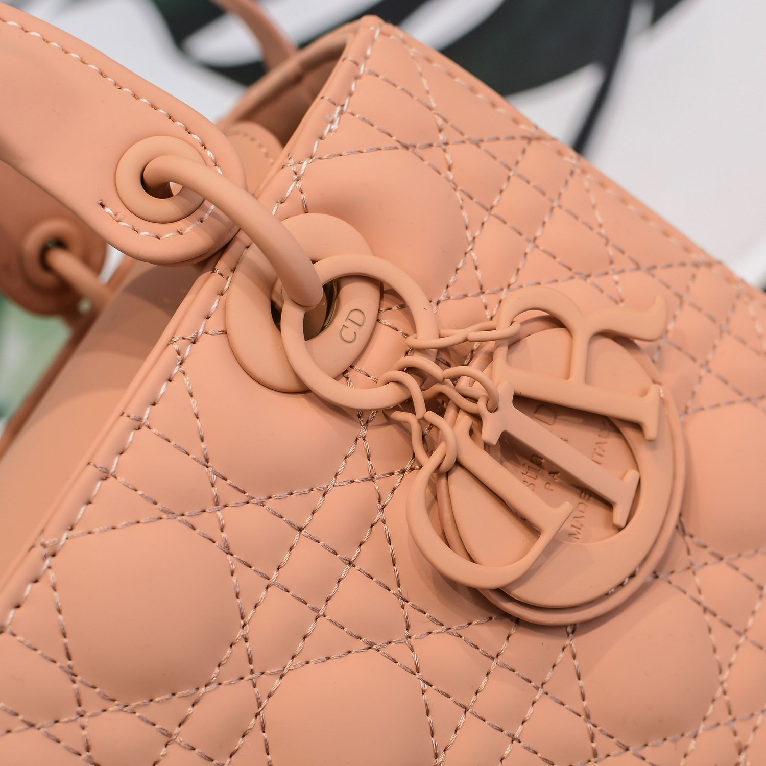 Designer Handbags dior 221