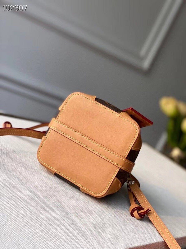 Louis Vuitton Luxury Bags 2695
