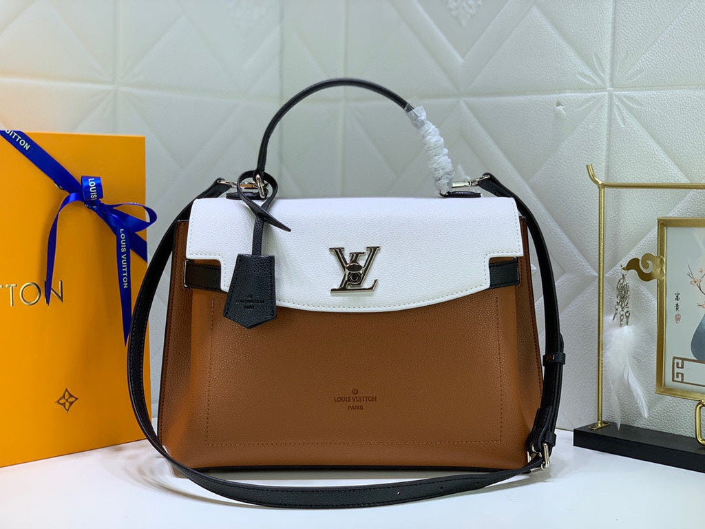 Luxury Bags Louis Vuitton  745