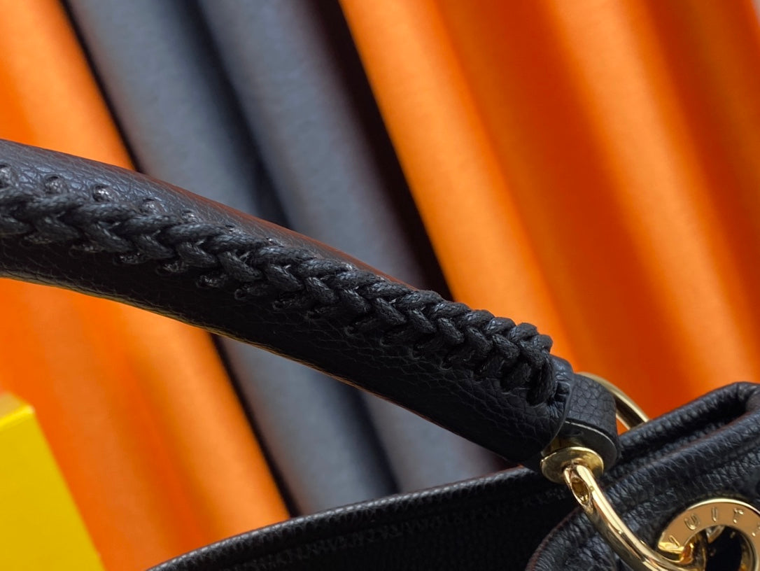 Luxury Bags Louis Vuitton  771