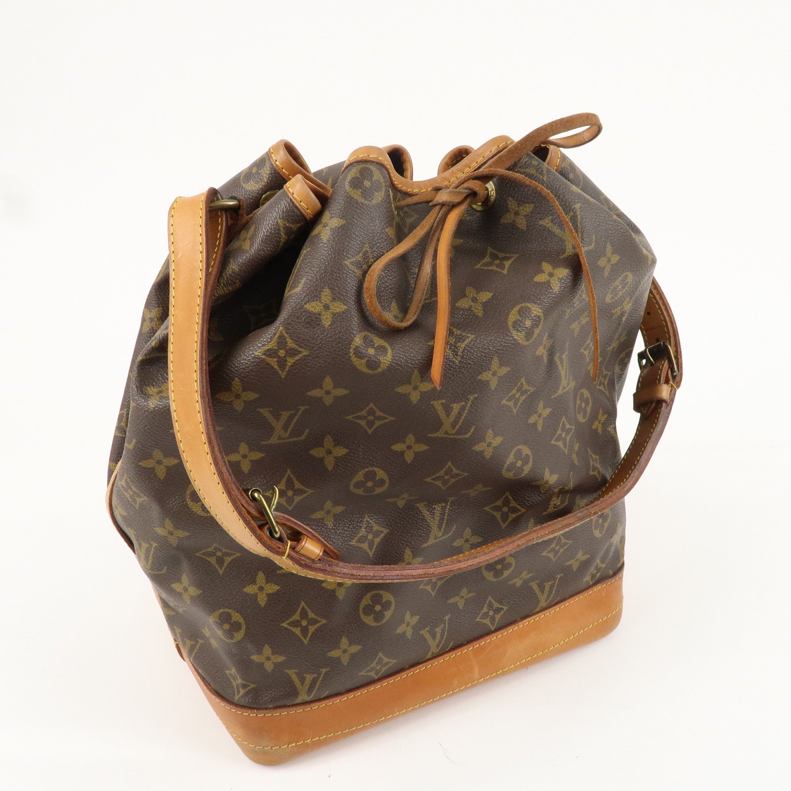 Louis Vuitton Monogram Noe Shoulder Bag Hand Bag Brown M42224
