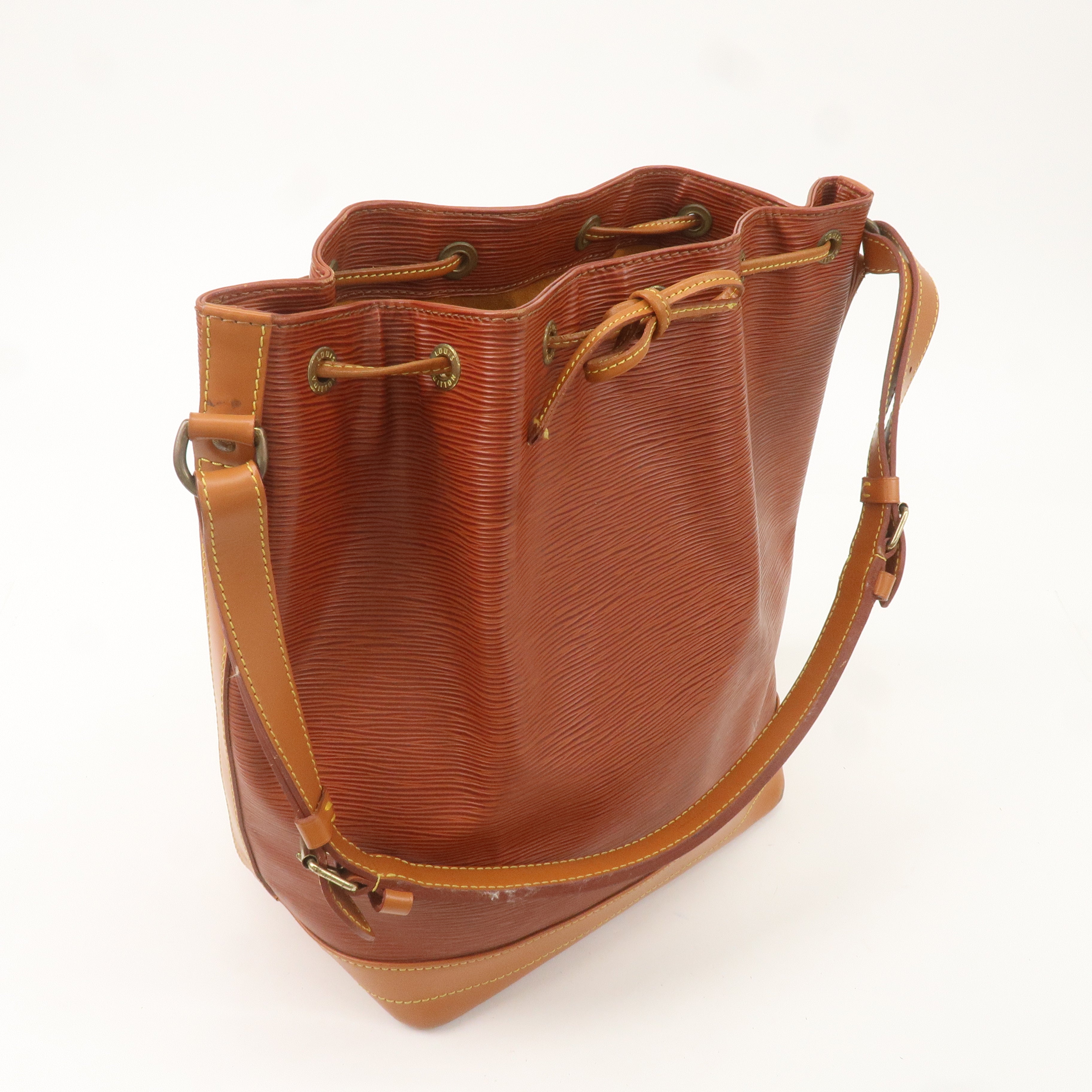 Louis Vuitton Epi Noe Bi-Color Shoulder Bag Kenya Brown M44028