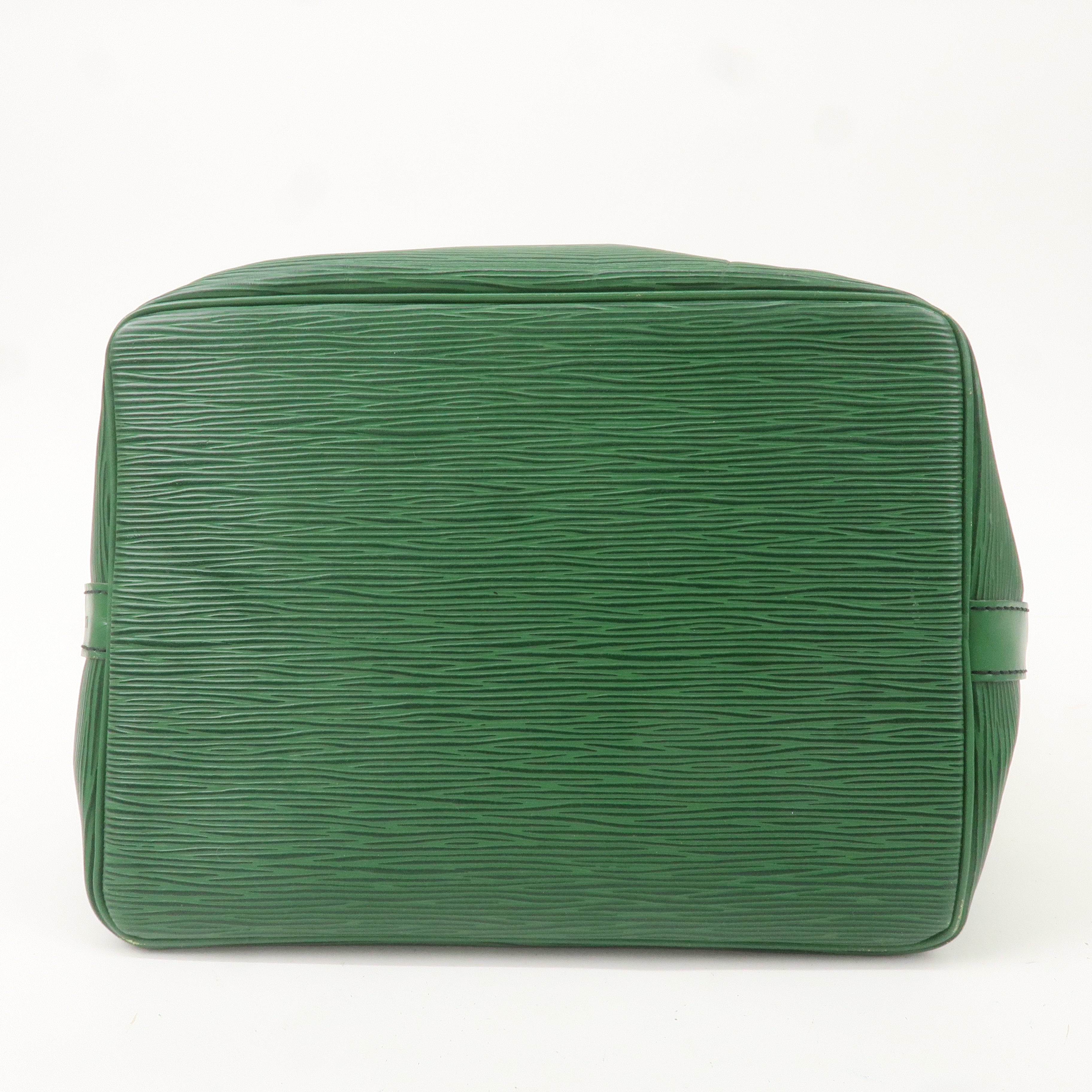 Louis Vuitton Epi Petit Noe Shoulder Bag Borneo Green M44104