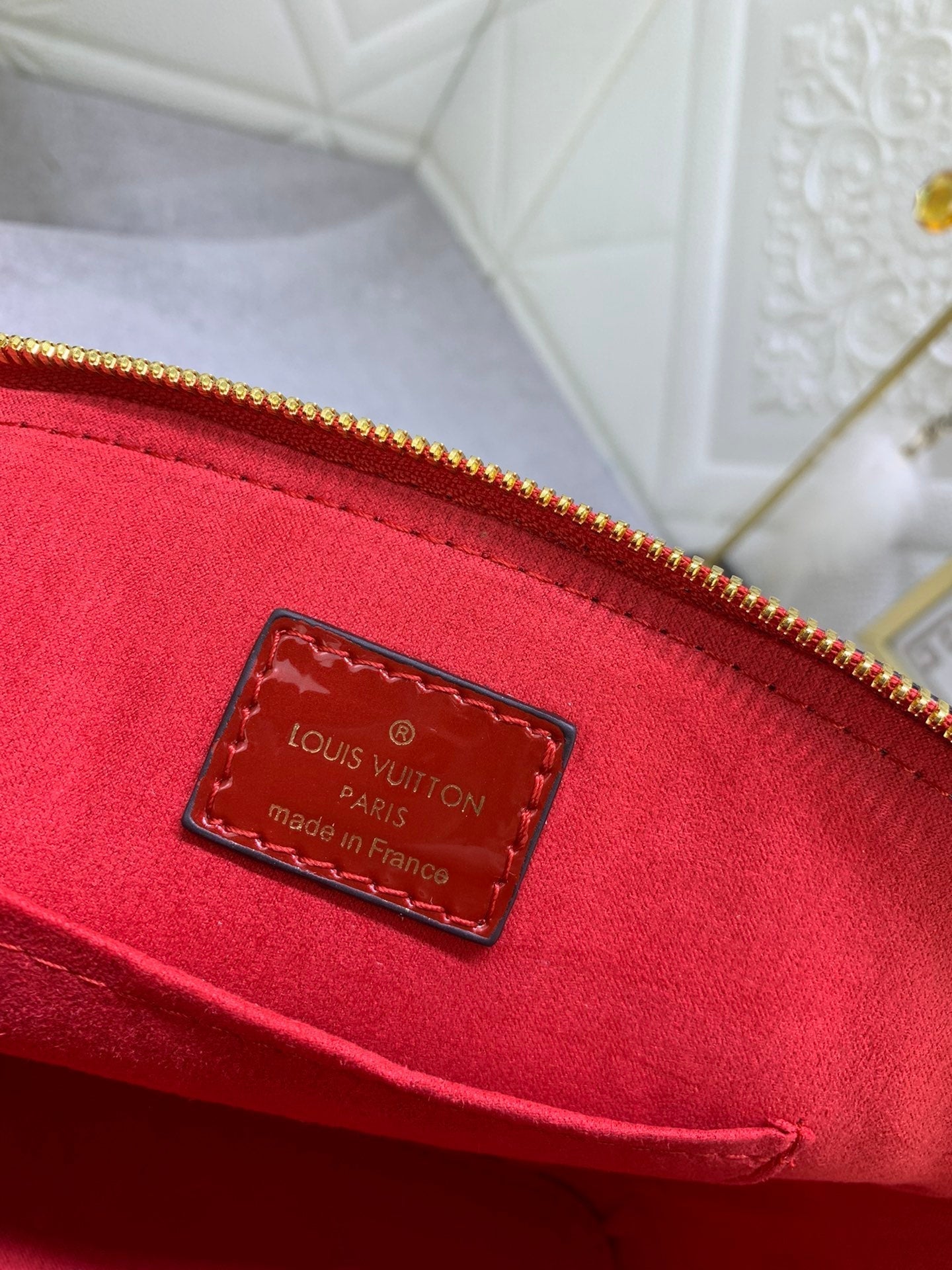 Luxury Bags Louis Vuitton  836
