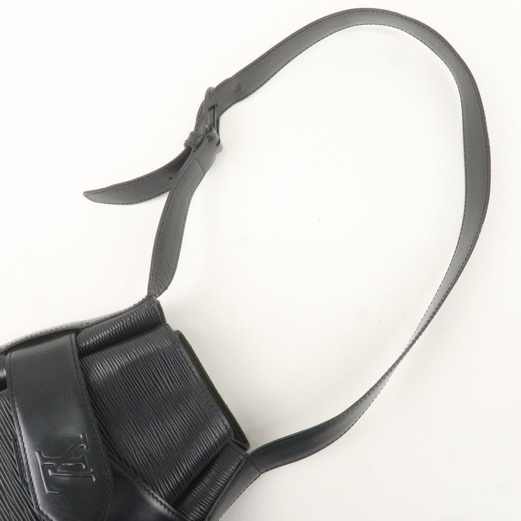 Louis Vuitton Epi Sac D'epaule PM Bucket Bag Noir Black M80157