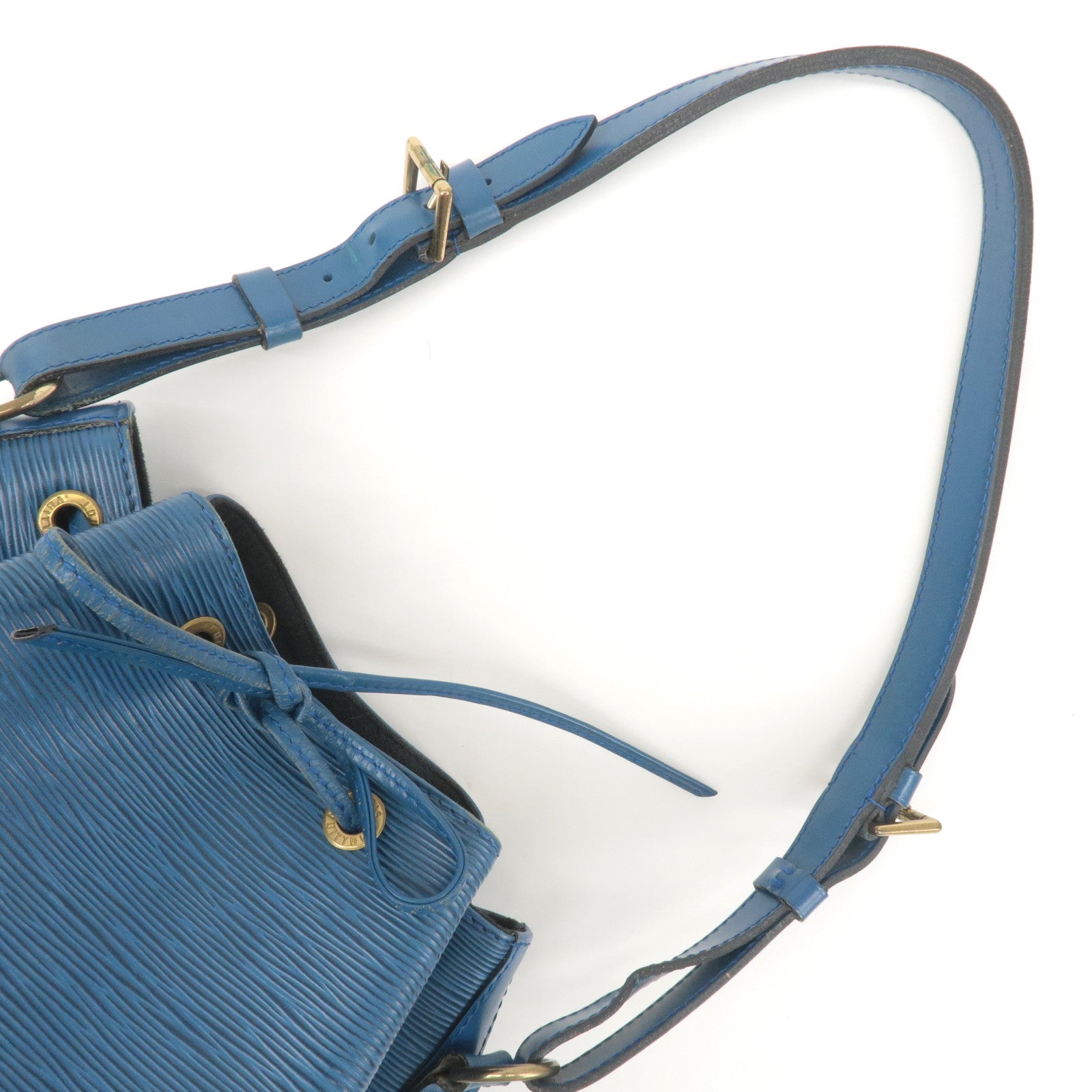 Louis Vuitton Epi Noe Shoulder Bag Toledo Blue M44005