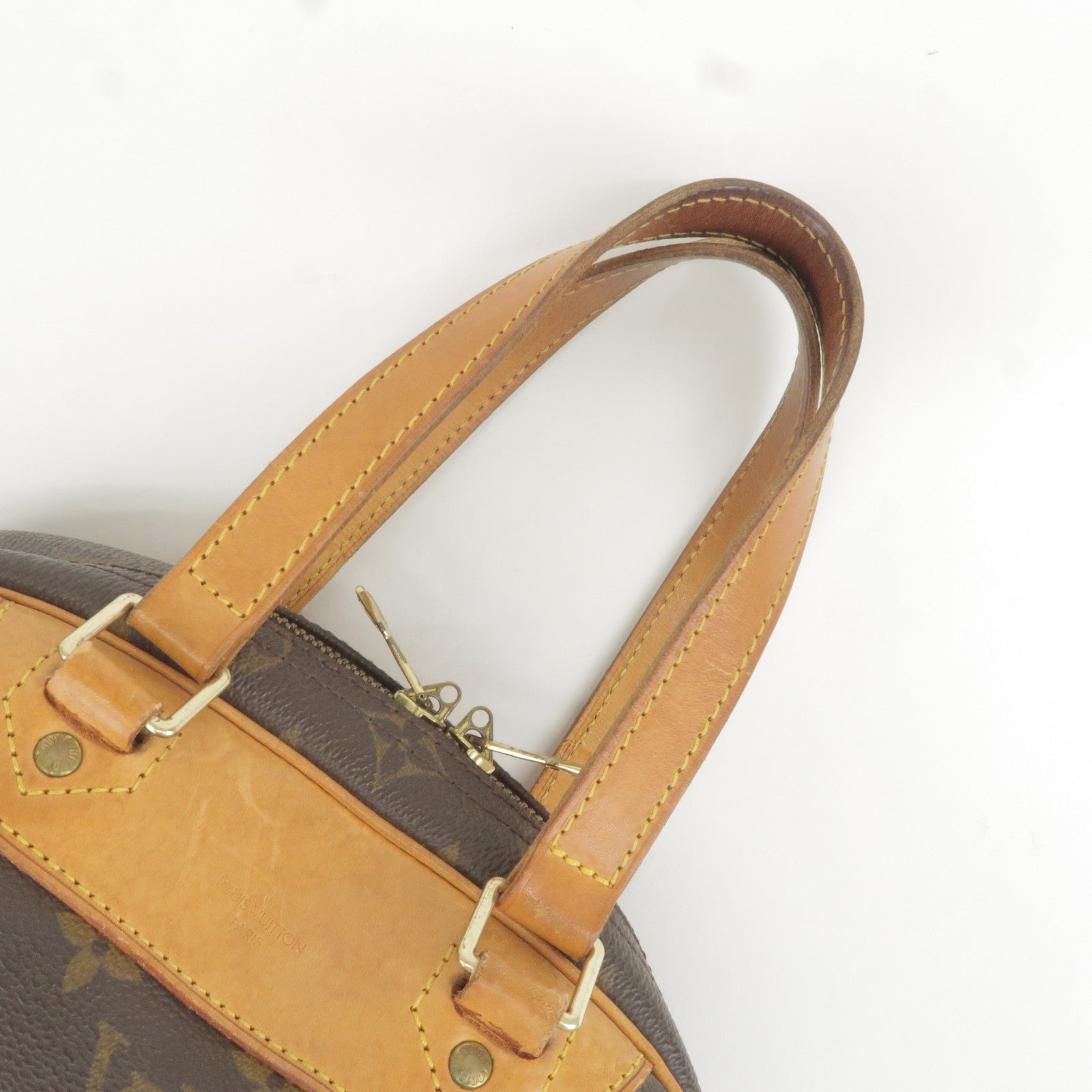 Louis Vuitton Monogram Excursion Shoes Case Hand Bag M41450
