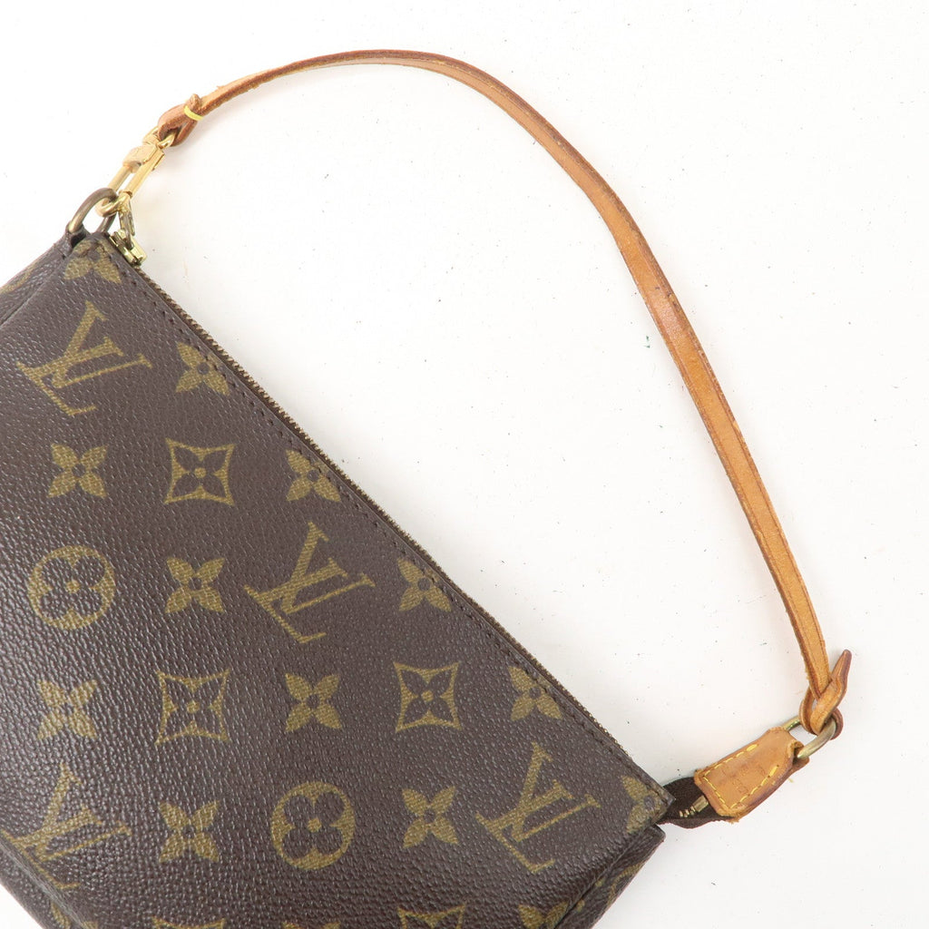 Louis Vuitton Monogram Pochette Accessoires Hand Bag M51980