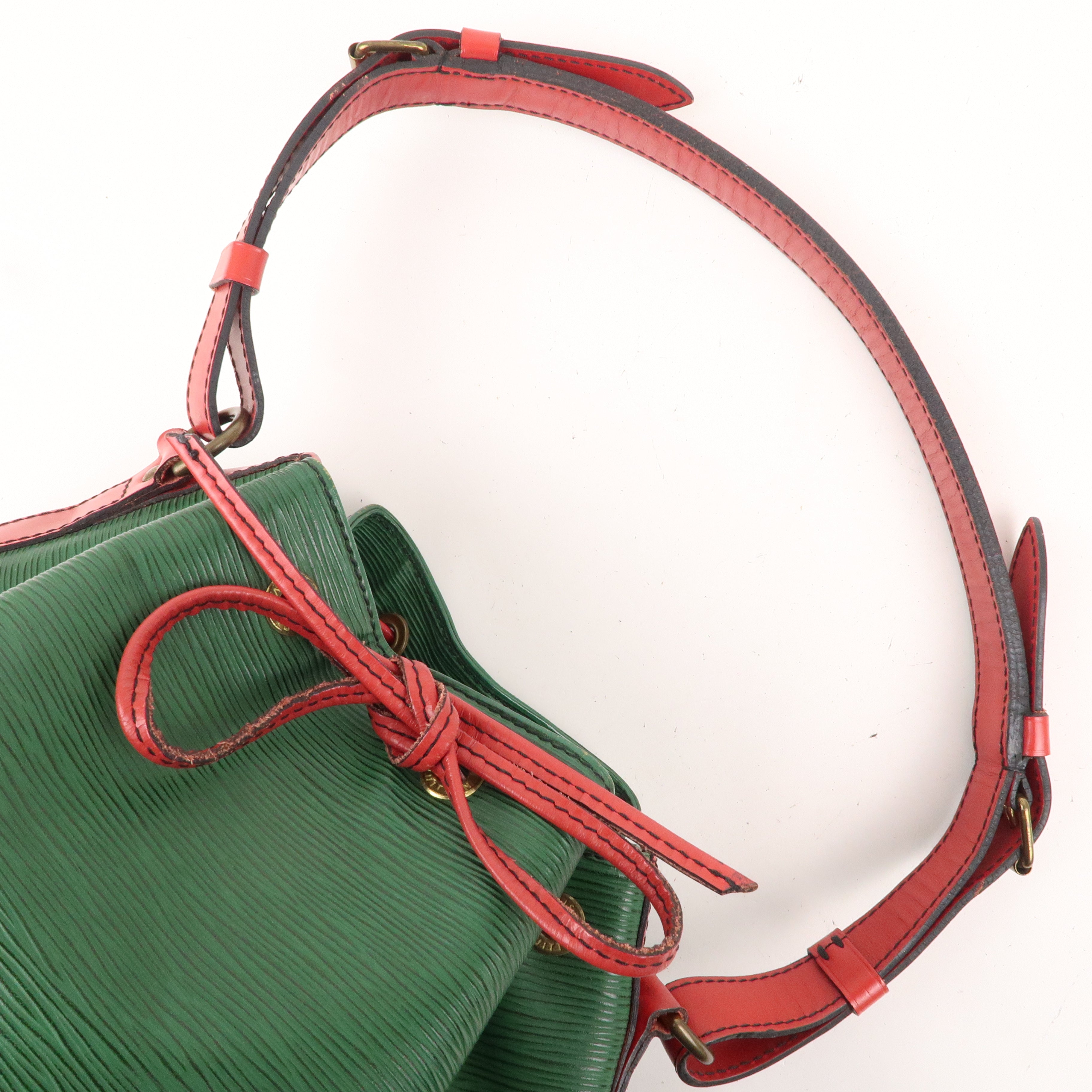 Louis Vuitton Epi Petit Noe Shoulder Bag Green Red M44147