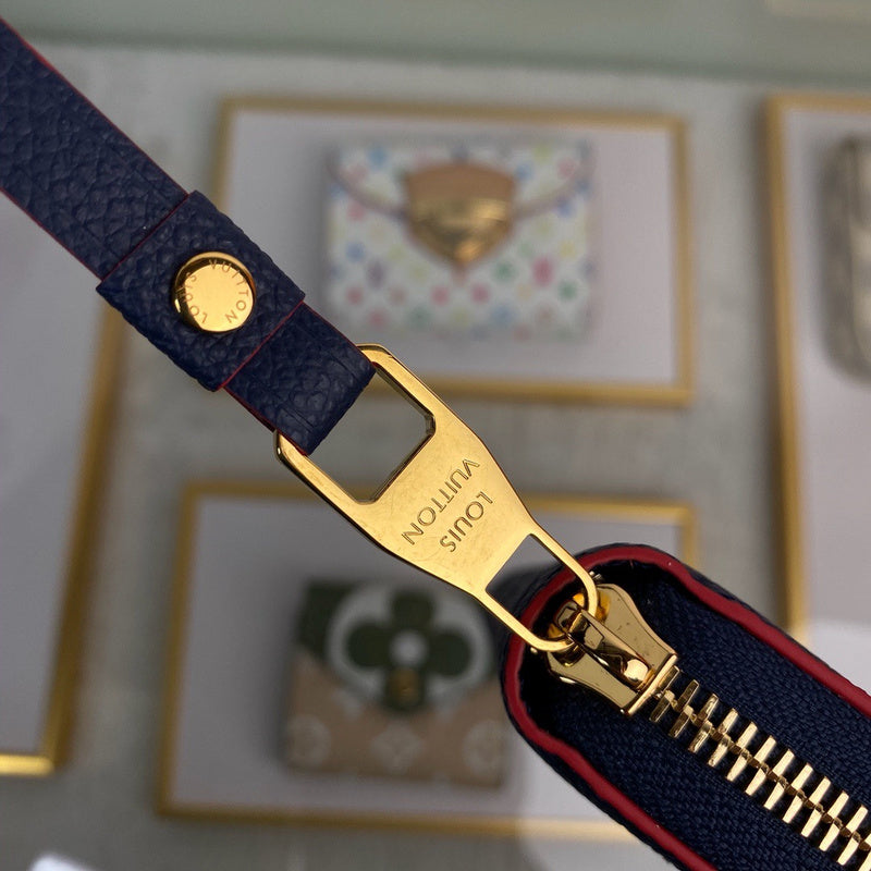 Louis Vuitton Luxury Bags 1818