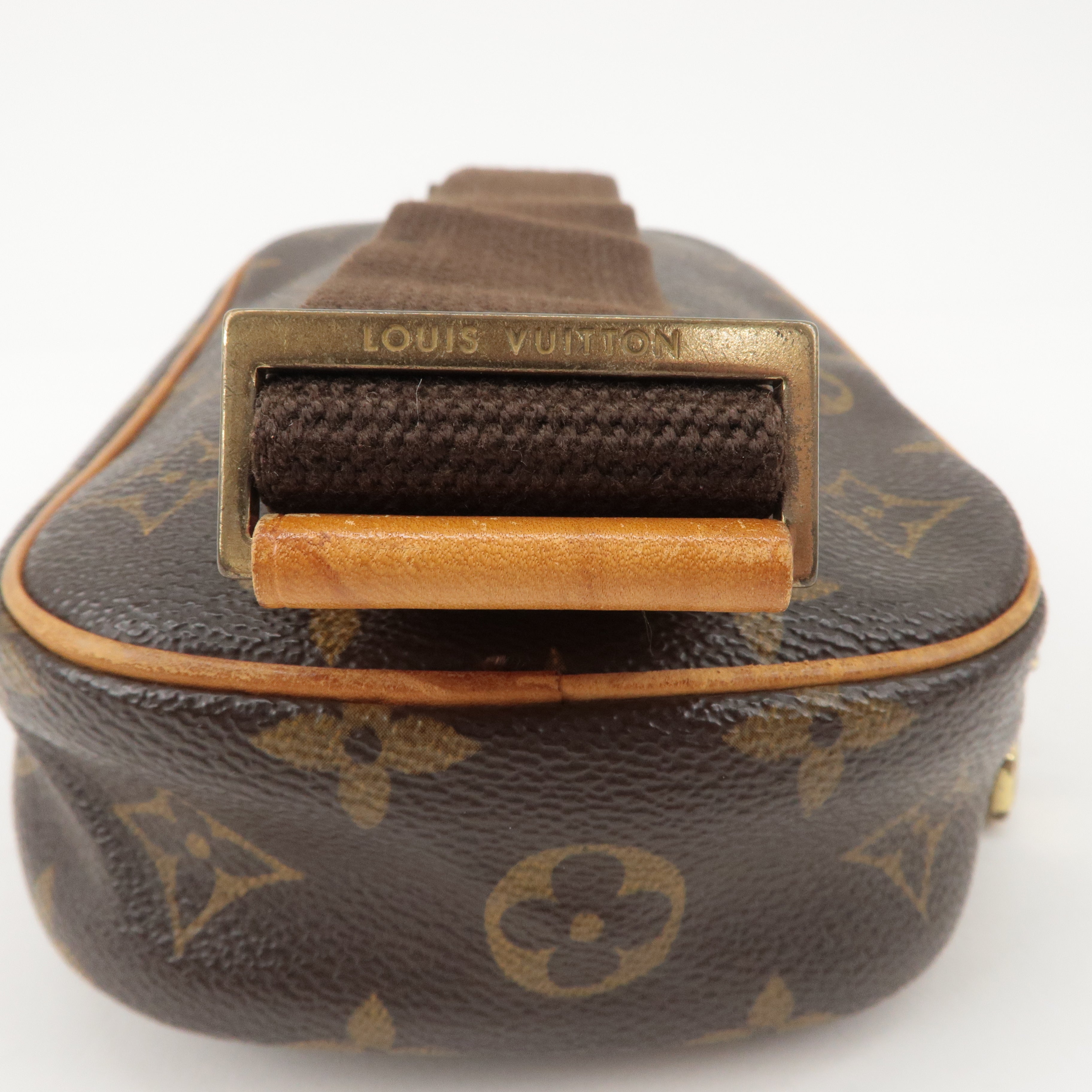 Louis Vuitton Monogram Pochette Gange Crossbody Bag M51870