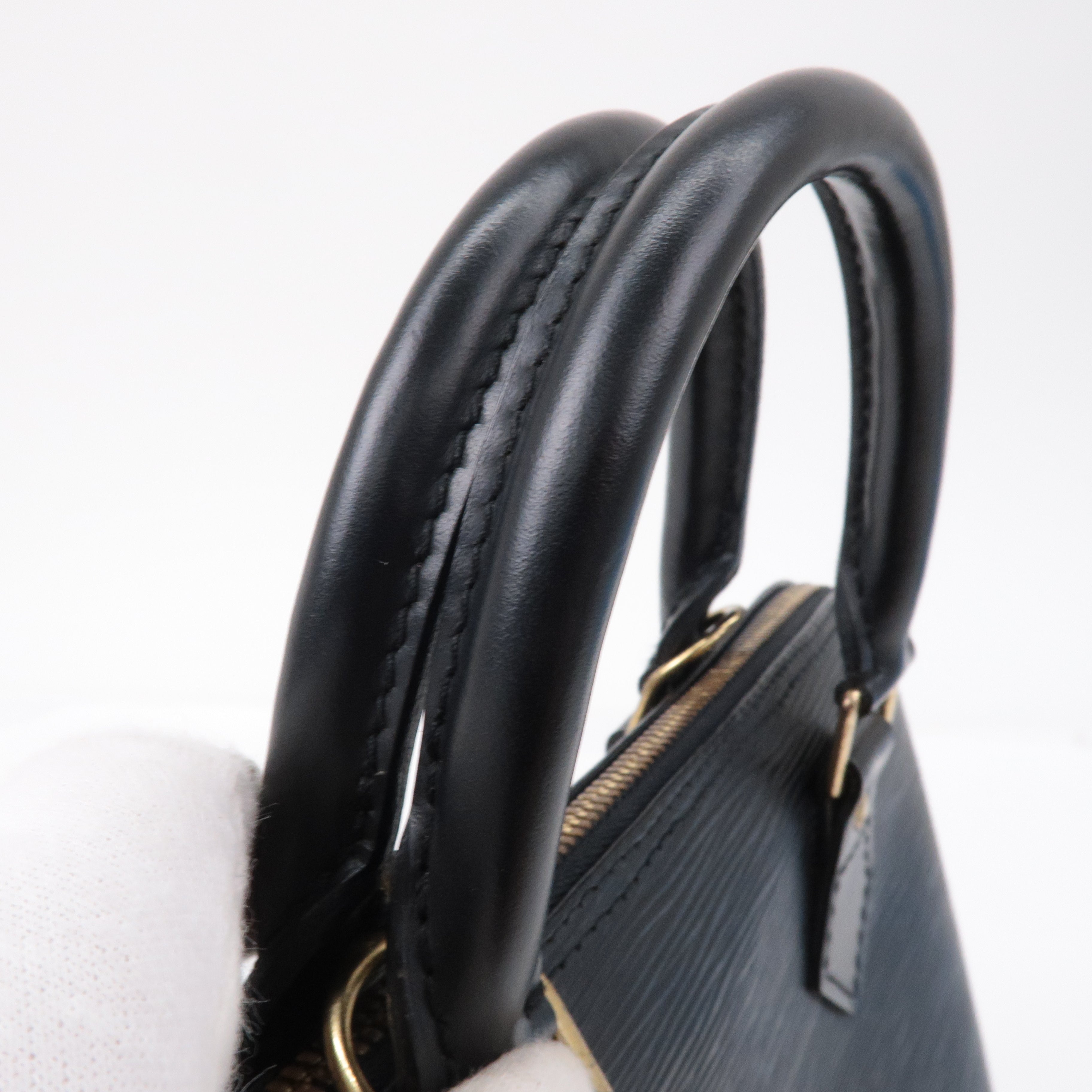 Louis Vuitton Epi Alma Hand Bag Noir Black M52142