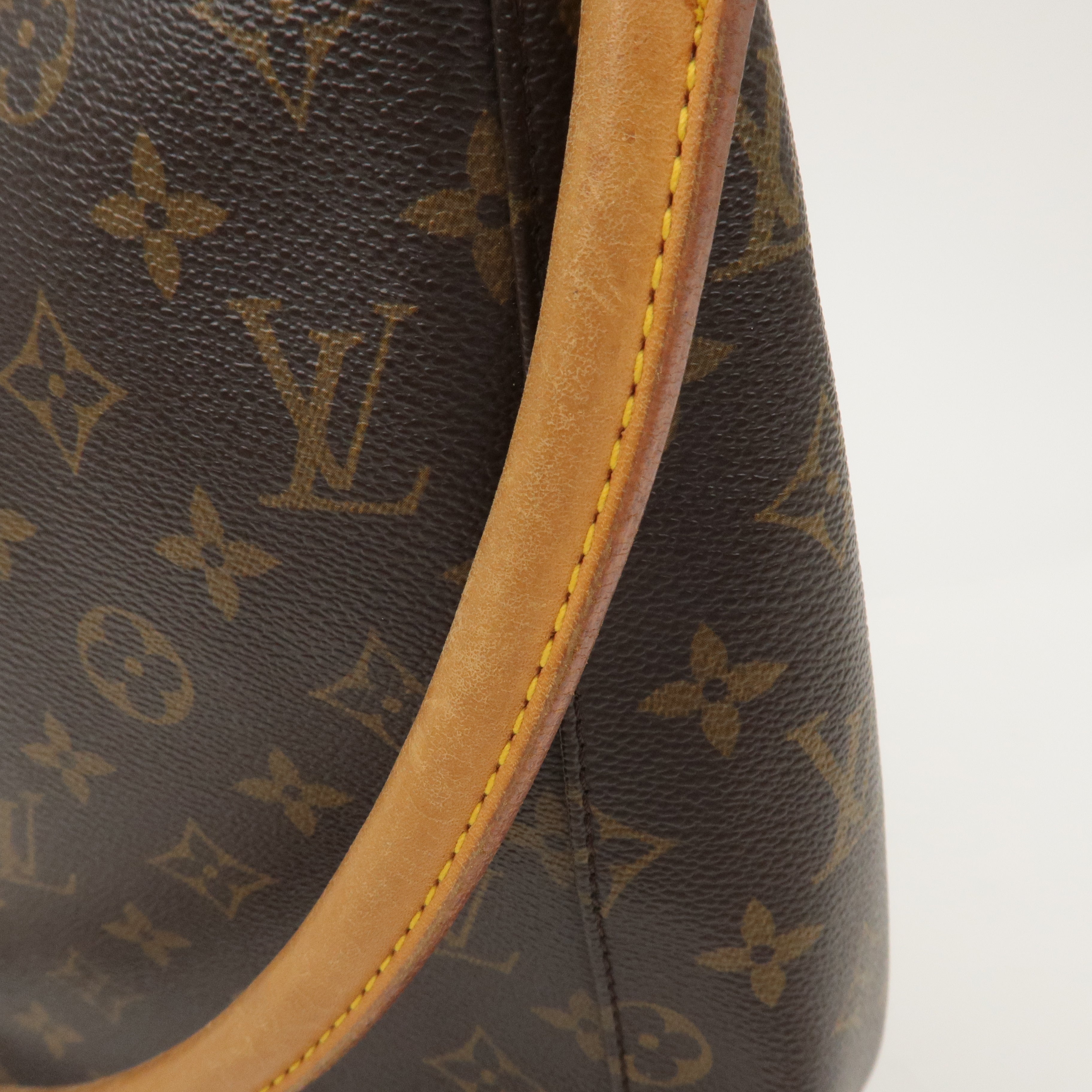 Louis Vuitton Monogram Looping GM Shoulder Bag M51145