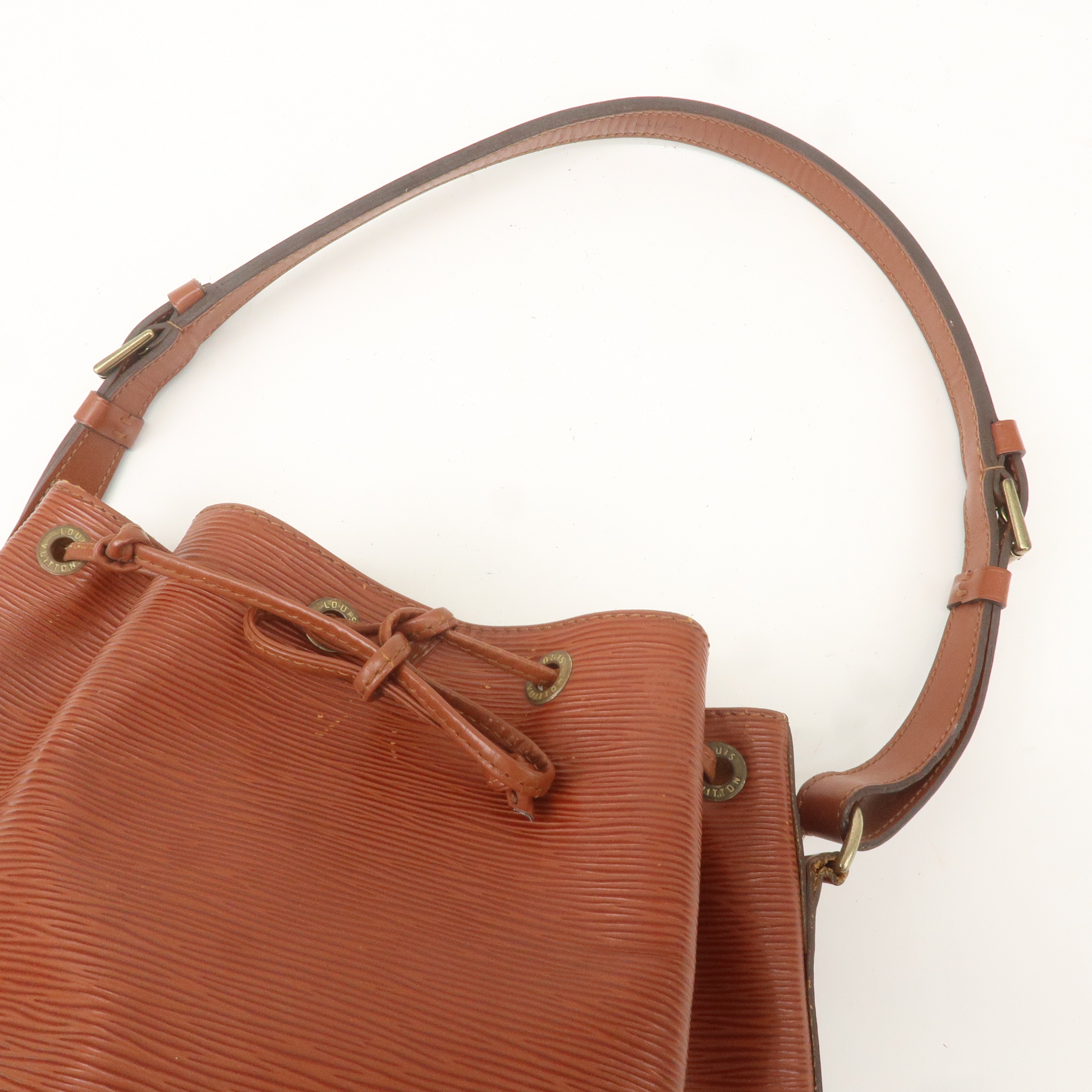 Louis Vuitton Epi Noe Shoulder Bag Kenya Brown M44003