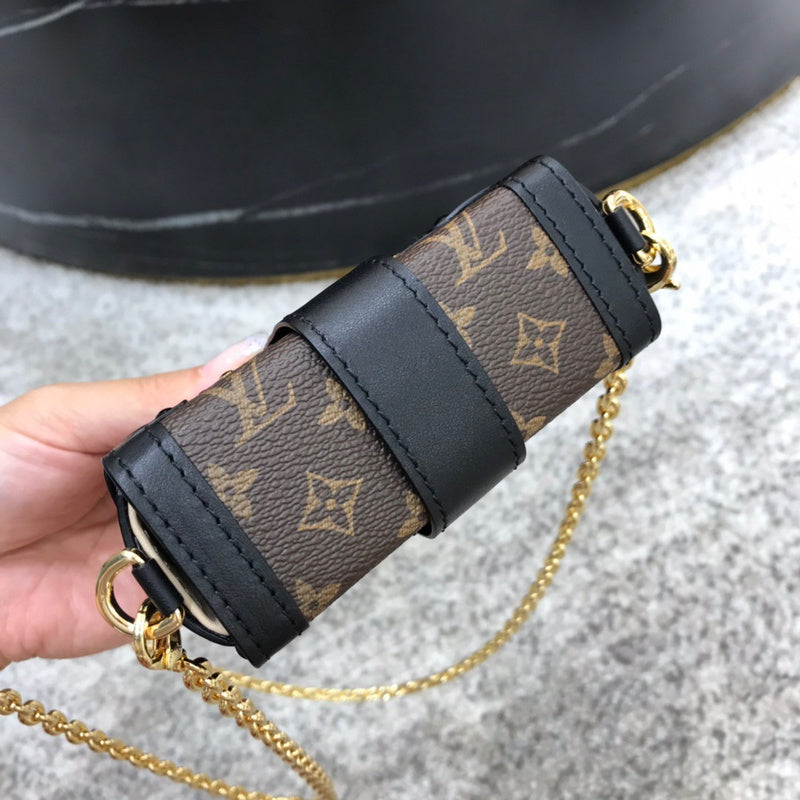 Louis Vuitton Luxury Bags 1814