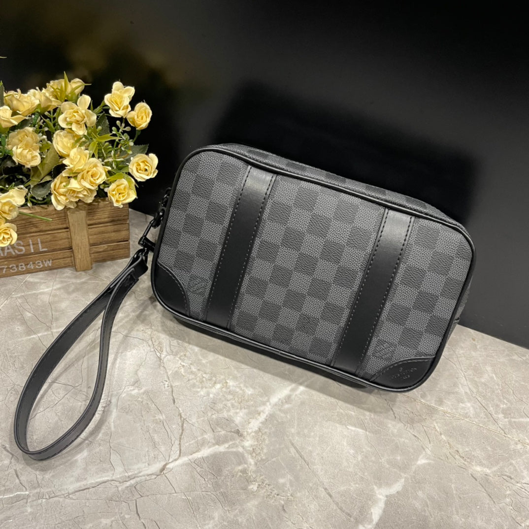 Luxury Bags Louis Vuitton  863