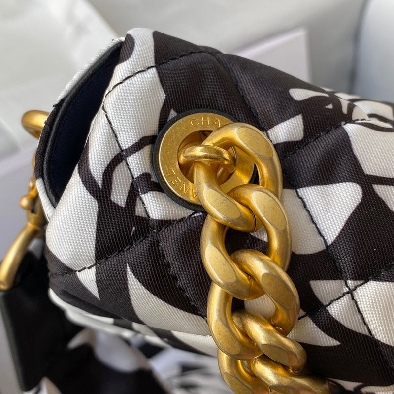 aura-bags - Chanel Bags - 7646