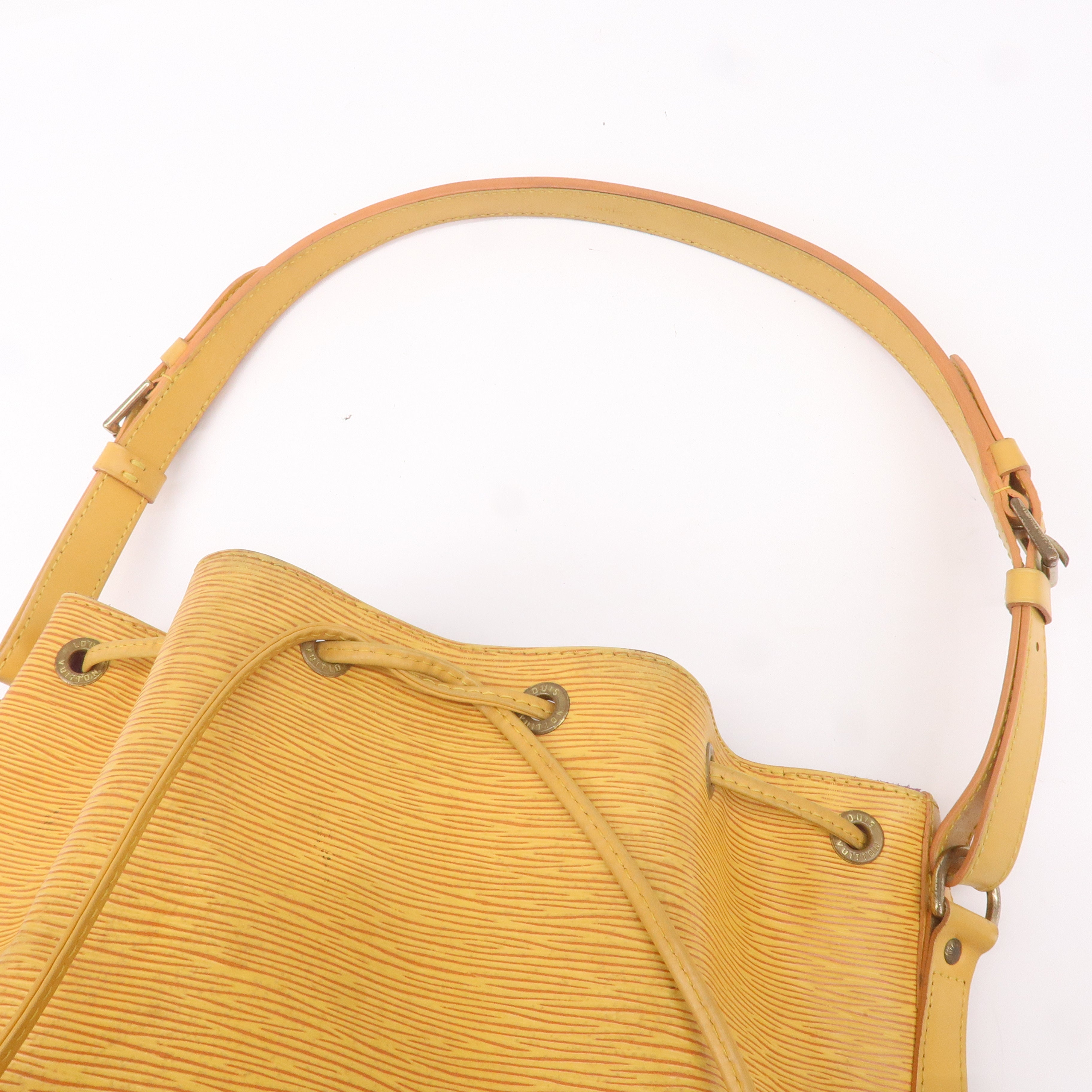 AuthenticLouis Vuitton Epi Petit Noe Shoulder Bag Tassili Yellow M44109