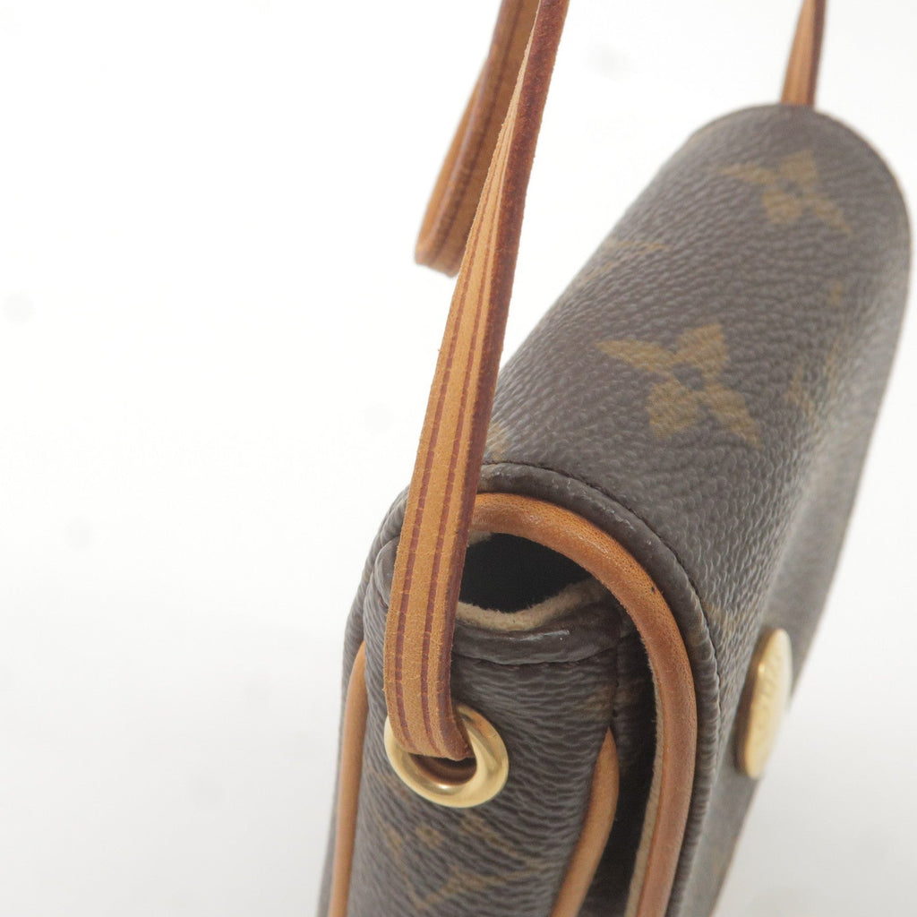 Louis Vuitton Monogram Pochette Cancun Shoulder Bag Pouch M60018