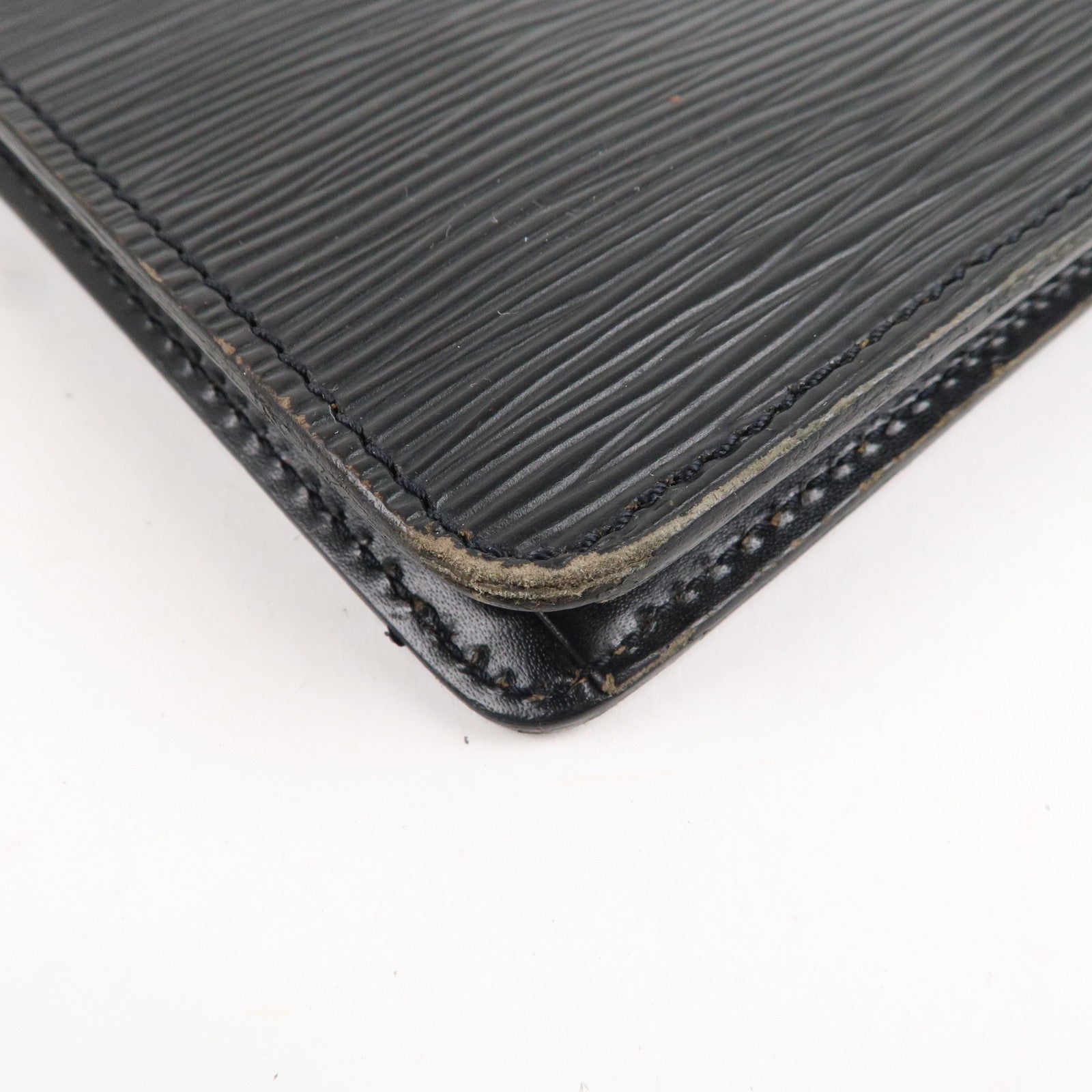 Louis Vuitton Epi Pochette Homme Clutch Bag Noir Black M52522