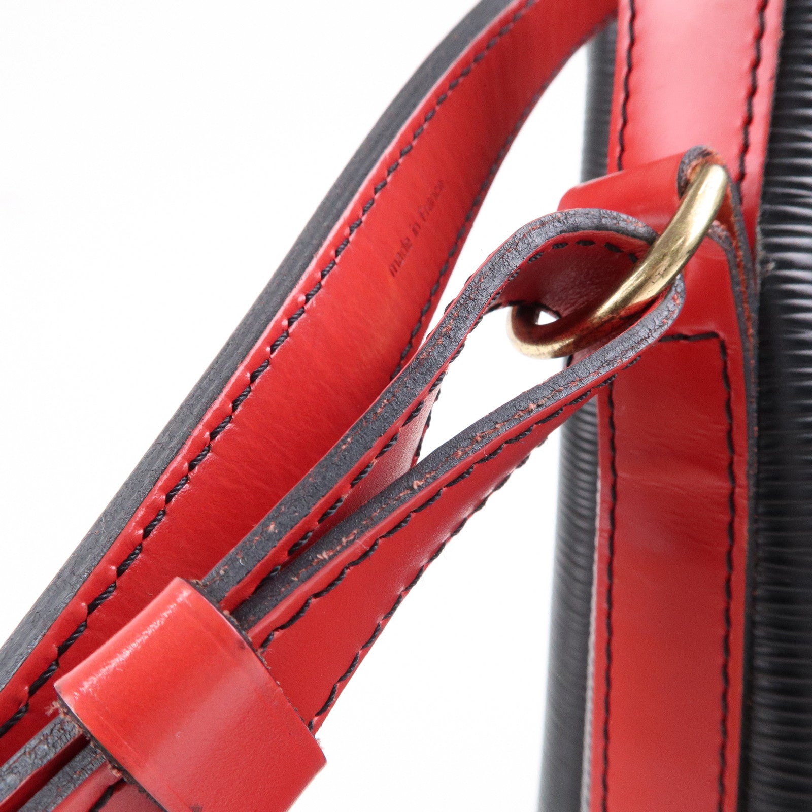 Louis Vuitton Epi Noe Shoulder Bag Noir Castilian Red M44017