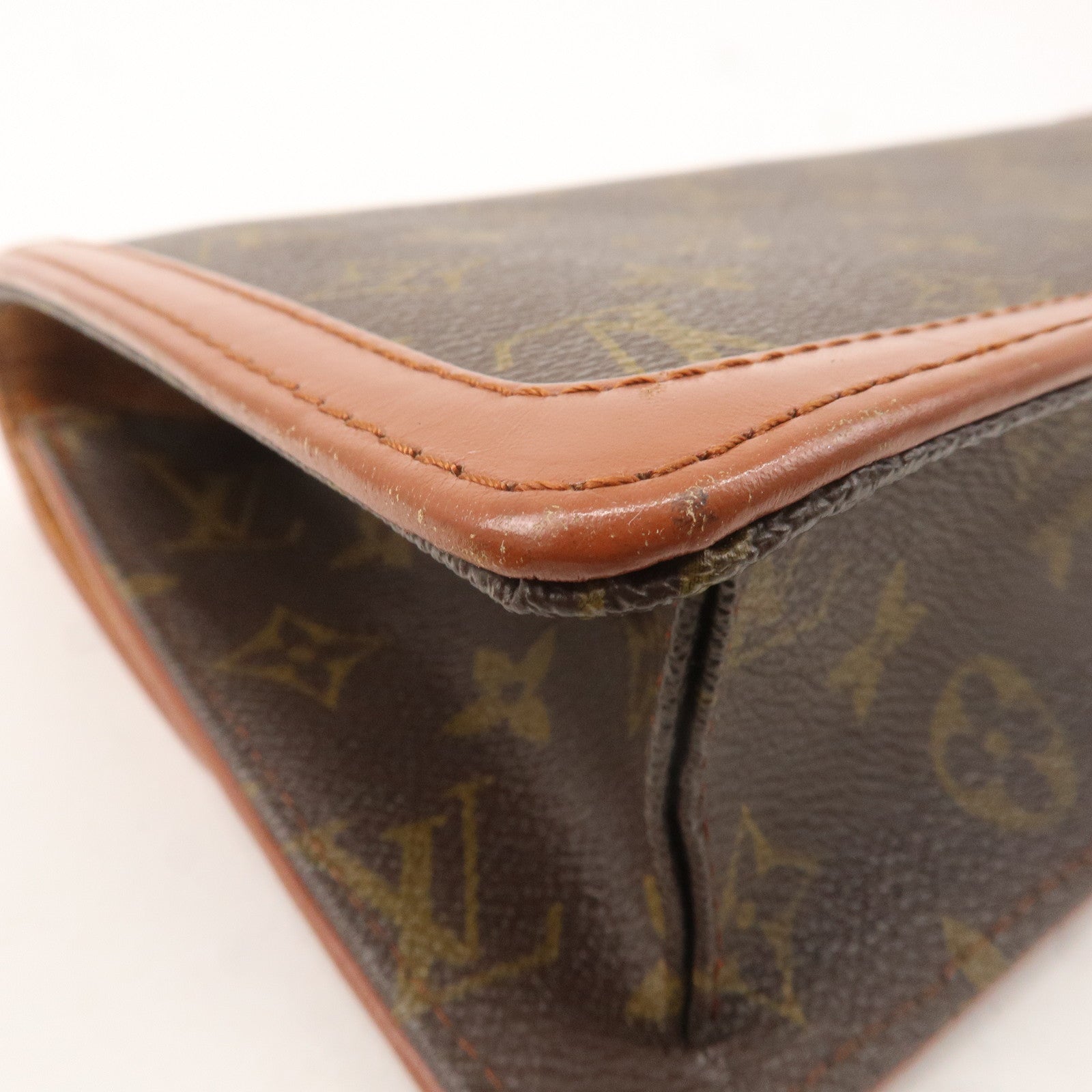 Louis Vuitton Monogram Pochette Dame GM Clutch Bag M51810