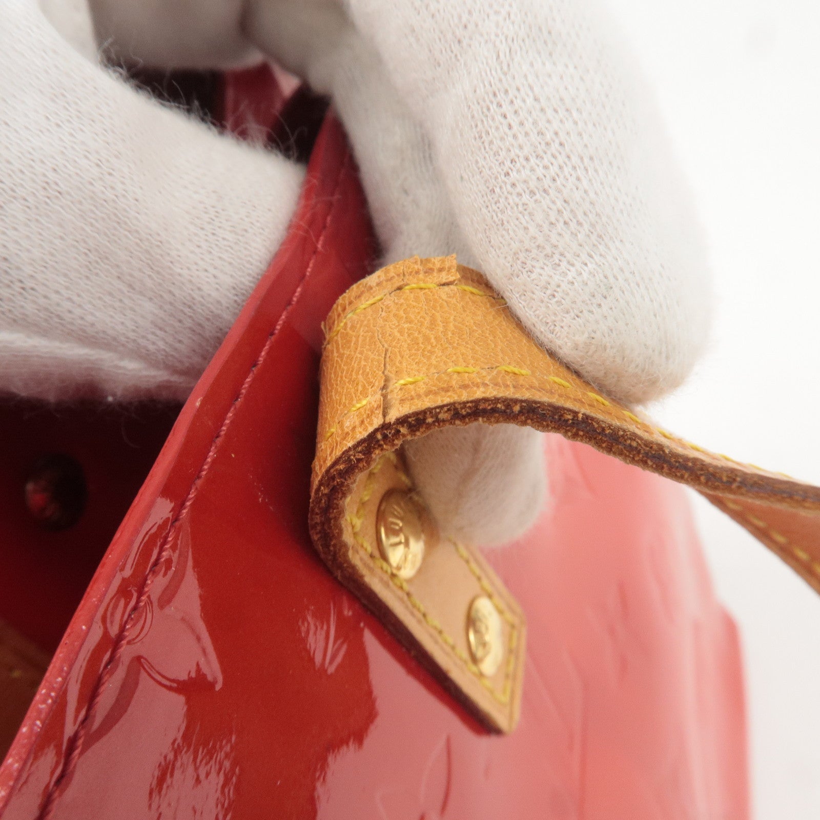 Louis Vuitton Monogram Vernis Lead PM Hand Bag Rouge M91088