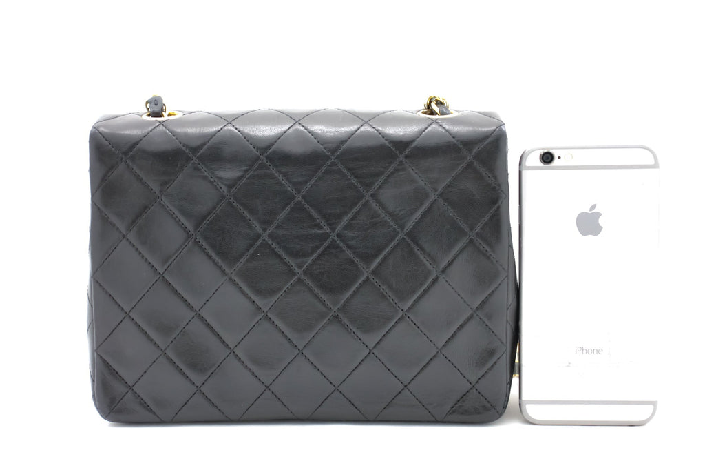 CHANEL Mini Square Small Chain Shoulder Bag Crossbody Black Quilt g36