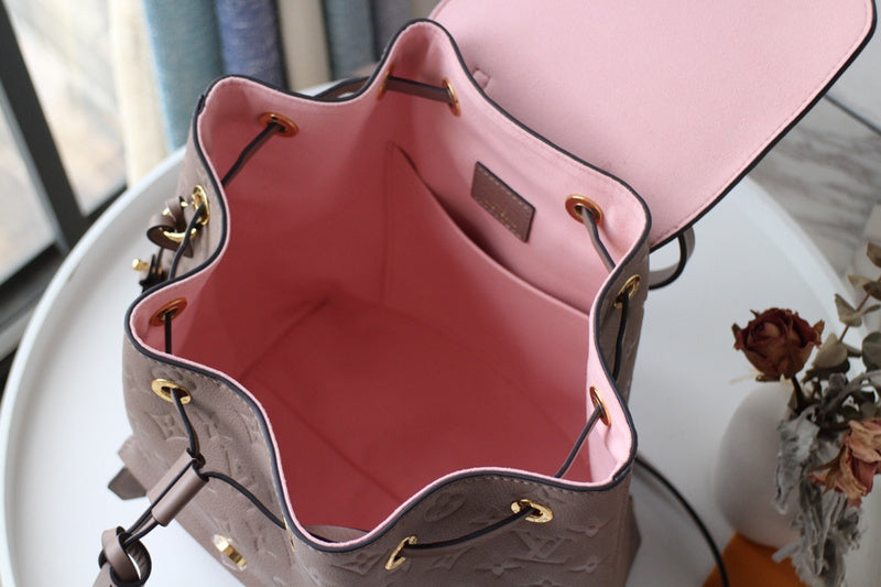 Louis Vuitton Luxury Bags 2821