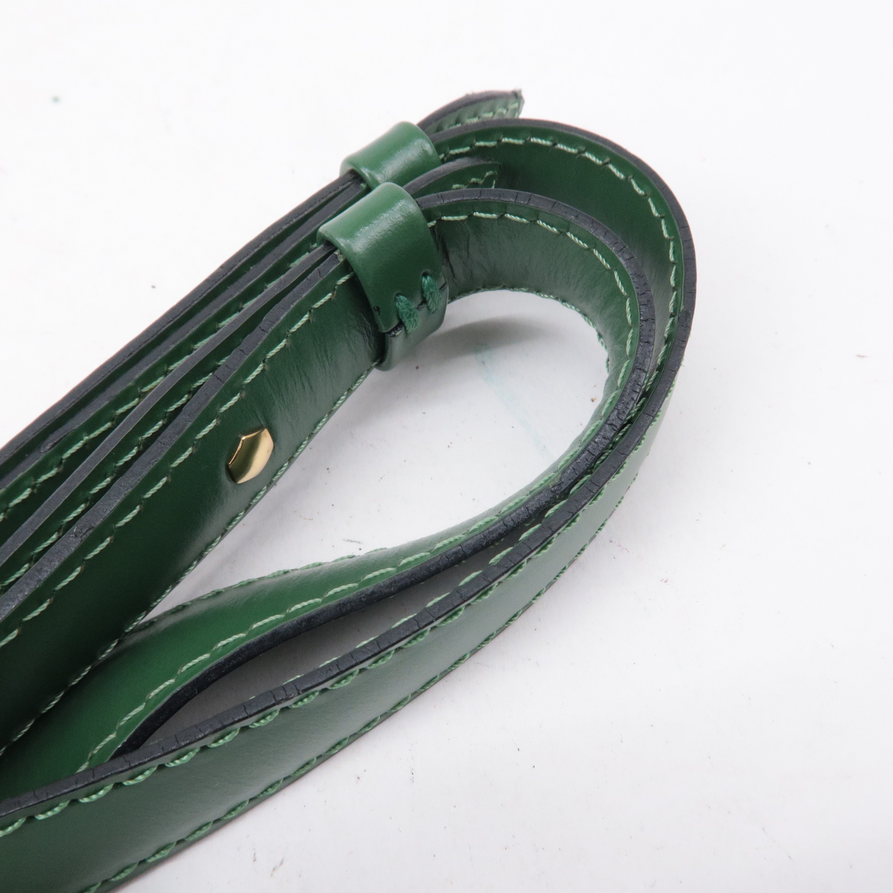 Louis Vuitton Epi Cluny Shoulder Bag Borneo Green M52254