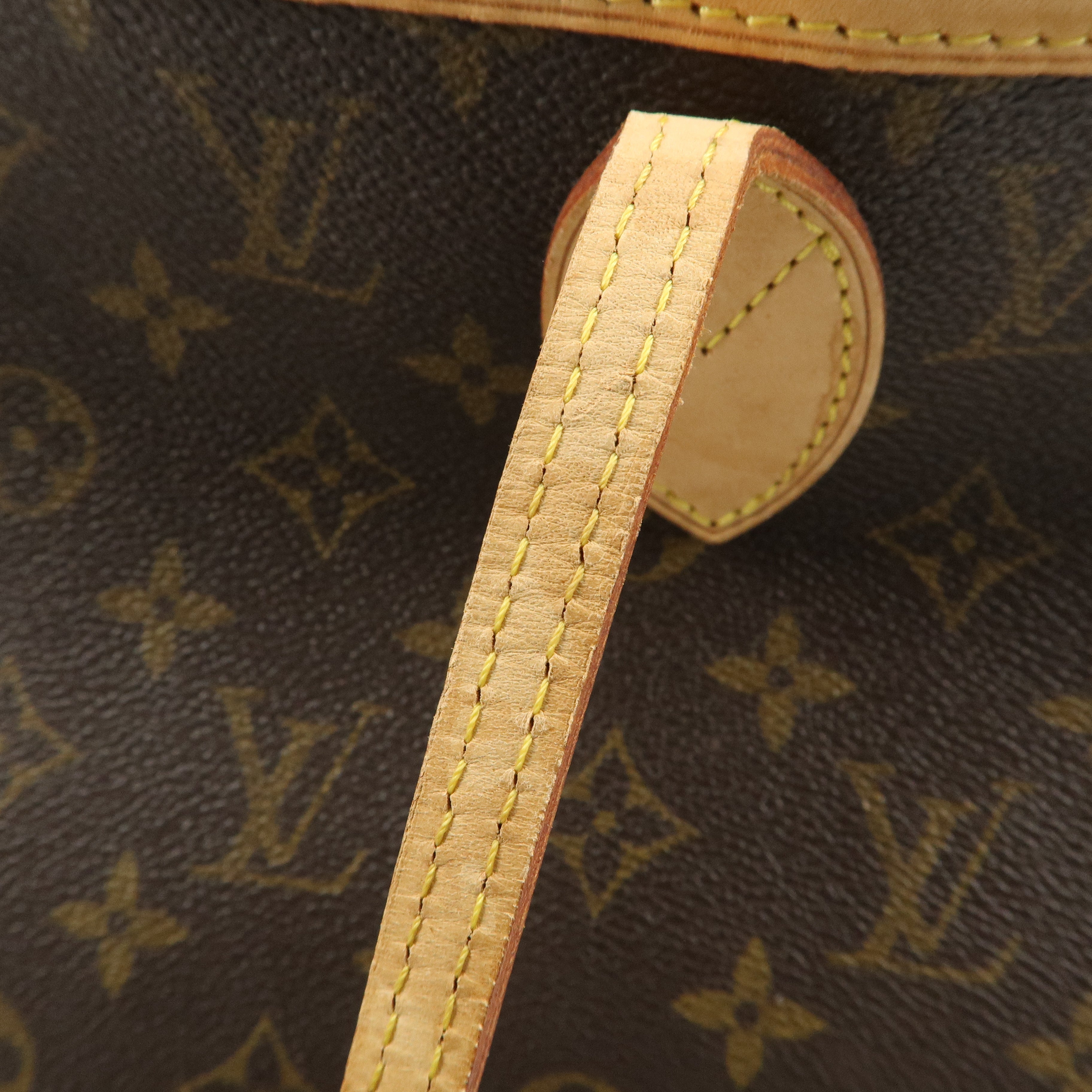 Louis Vuitton Monogram Neverfull MM Tote Bag Brown M40156