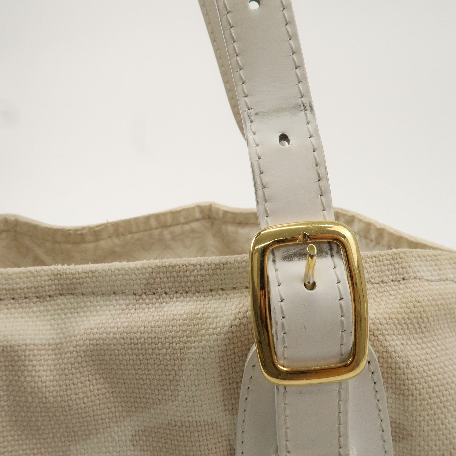 Louis Vuitton Cruise Line Tishenne PM Tote Bag M95674