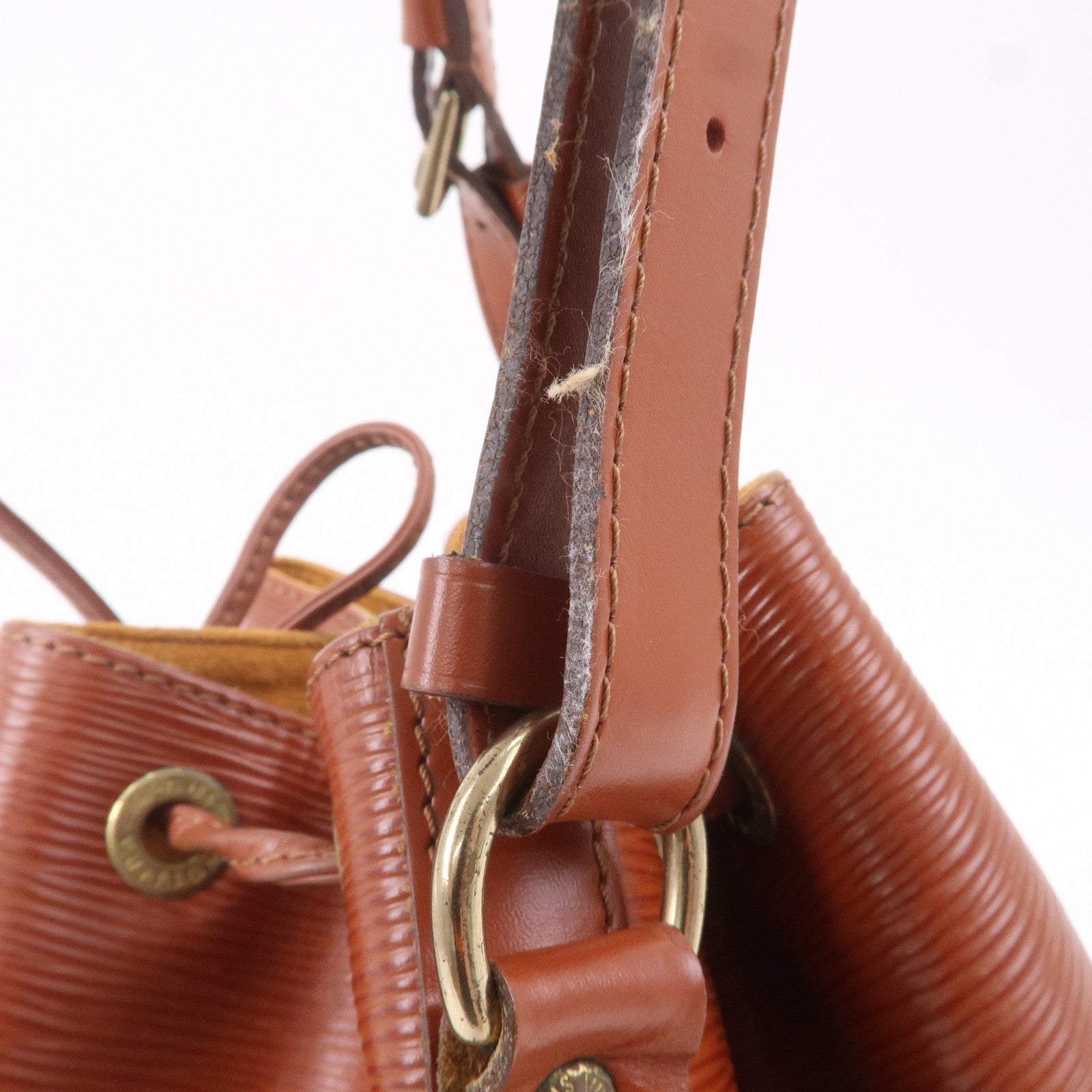 Louis Vuitton Epi Petit Noe Shoulder Bag Kenya Brown M44103