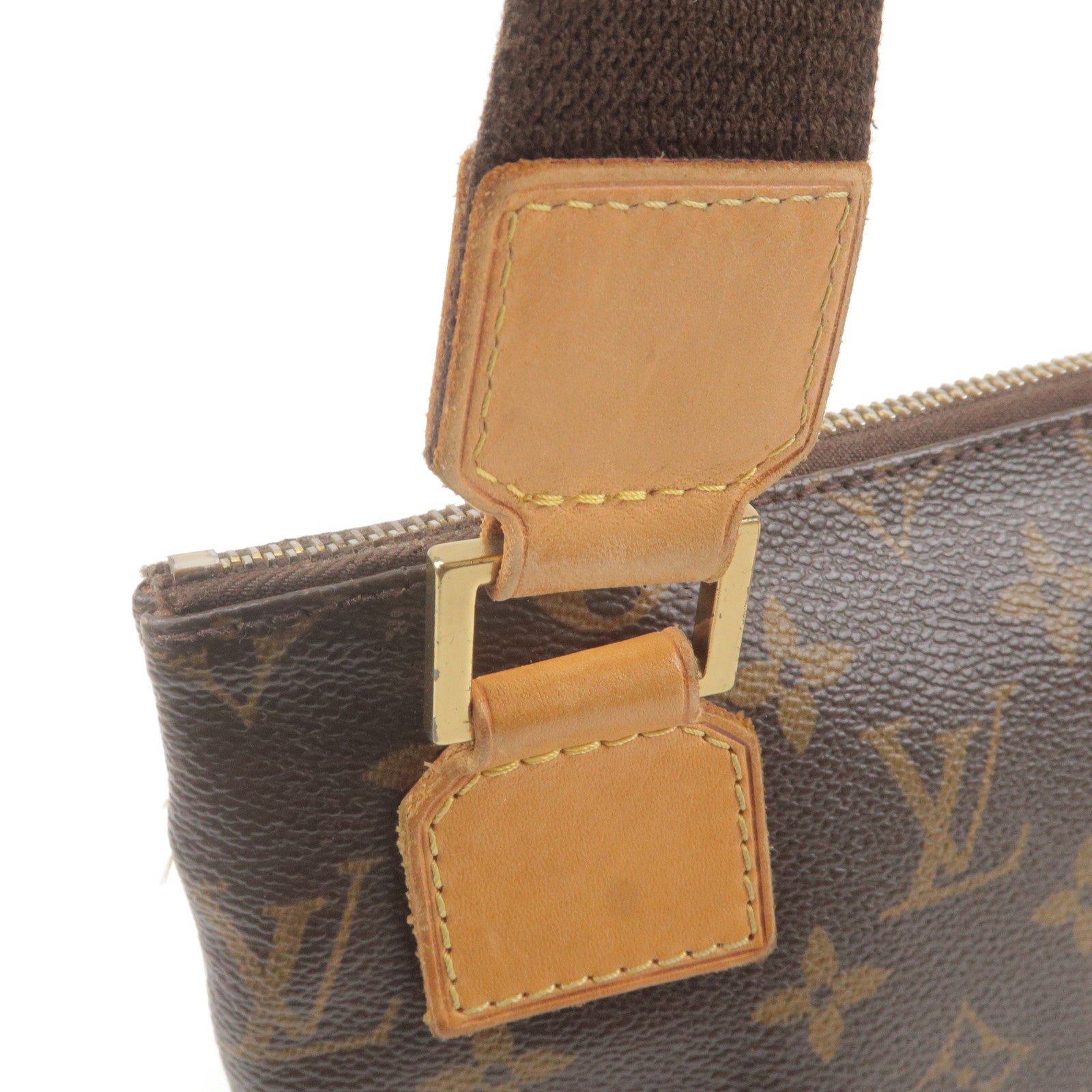 Louis Vuitton Monogram Pochette Bosphore Shoulder Bag M40044