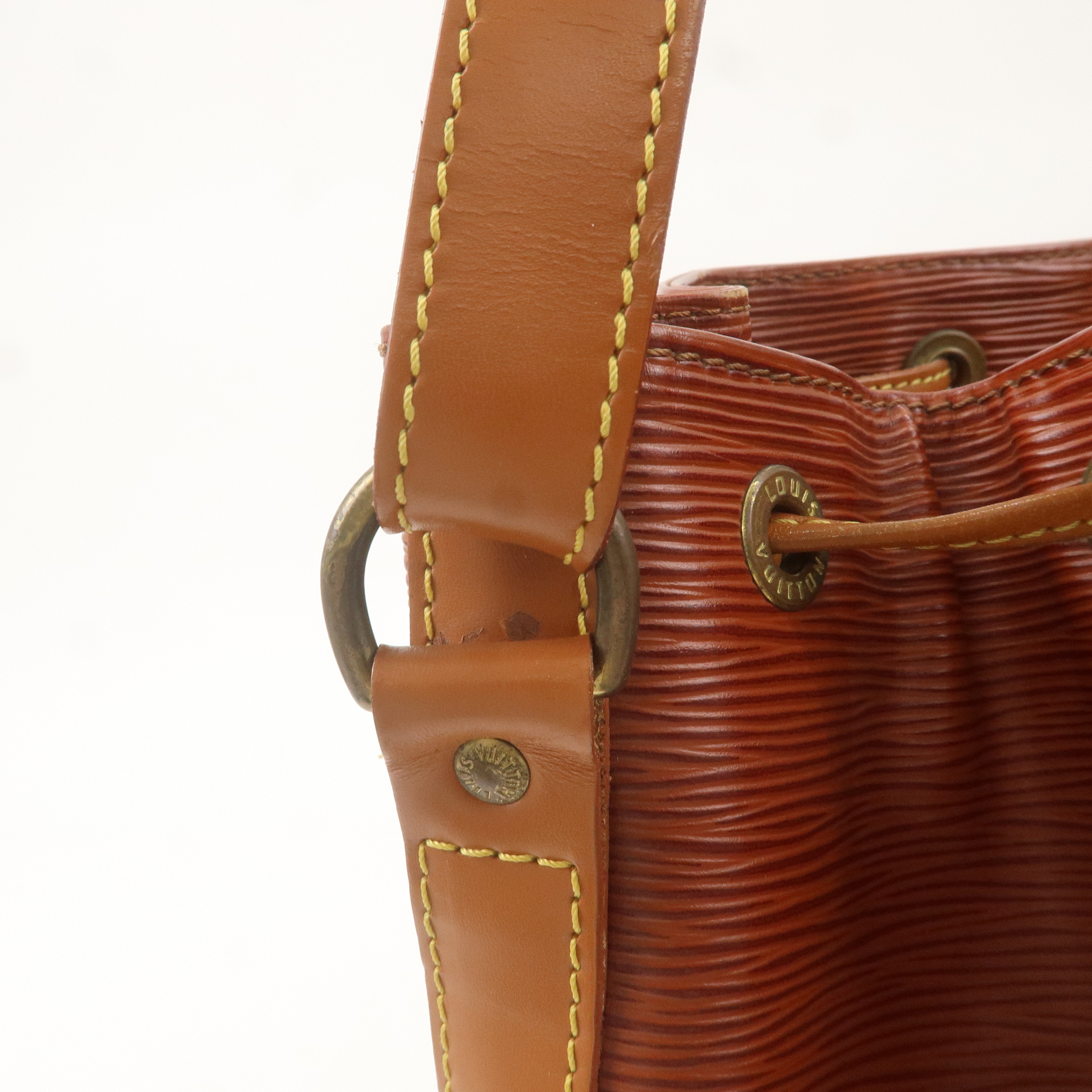 Louis Vuitton Epi Noe Bi-Color Shoulder Bag Kenya Brown M44028