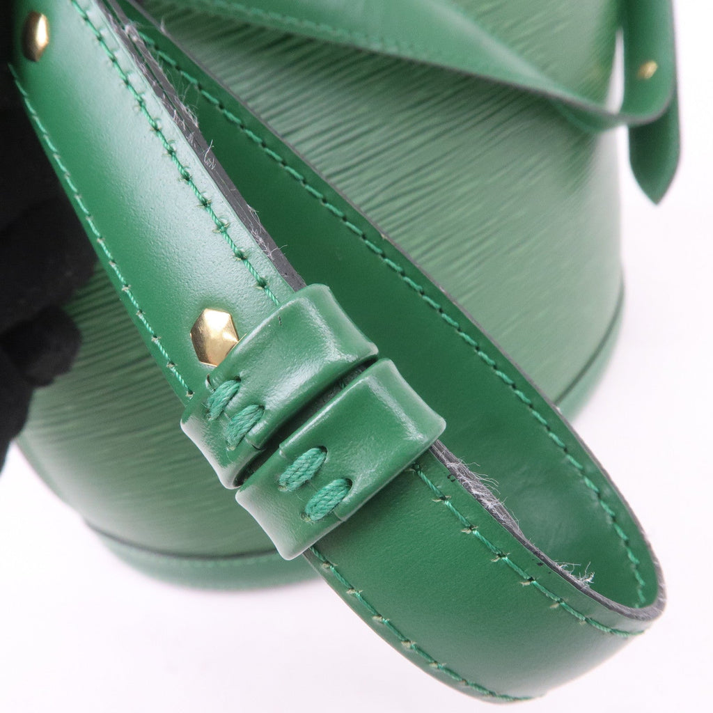 Louis Vuitton Epi Cluny Shoulder Bag Borneo Green M52254