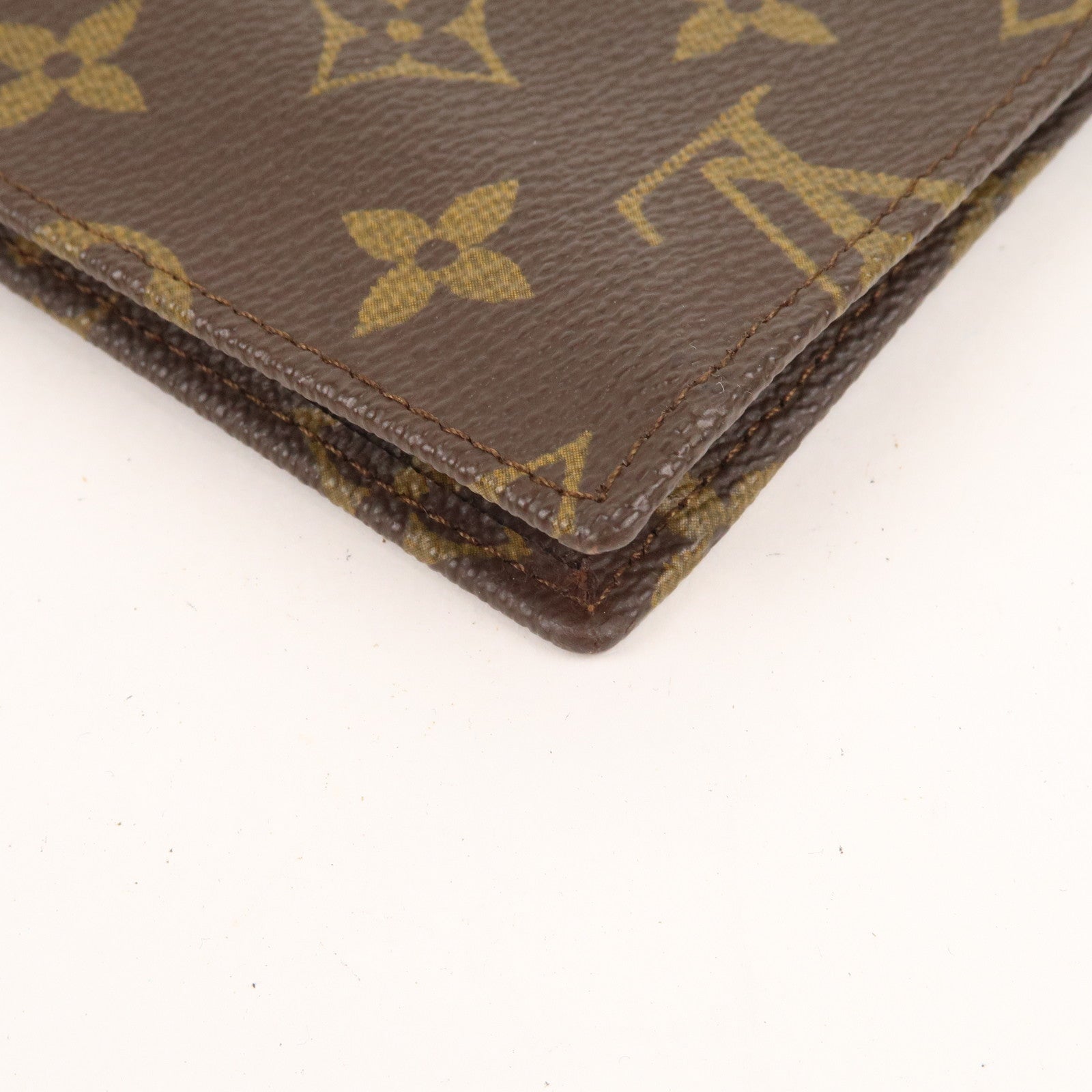 Louis Vuitton Monogram Pochette Lava 23 Clutch Bag M51940