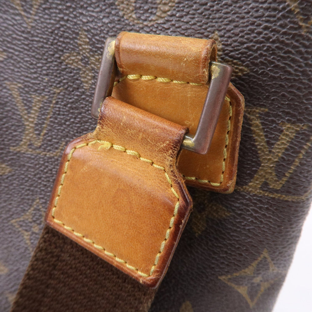 Louis Vuitton Monogram Pochette Bosphore Shoulder Bag M40044
