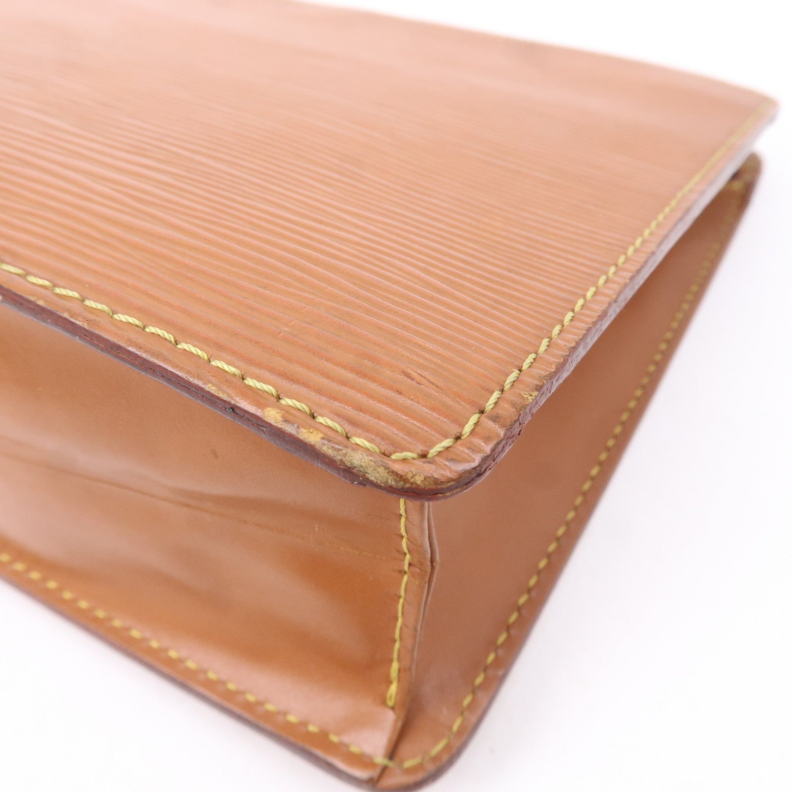 Louis Vuitton Epi Pochette Homme Clutch Bag Zipangu Gold M52528