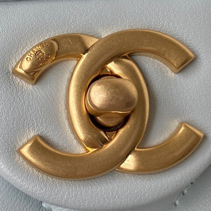 aura-bags - Chanel Bags - 7656