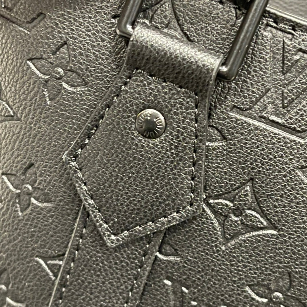 Luxury Bags Louis Vuitton  846
