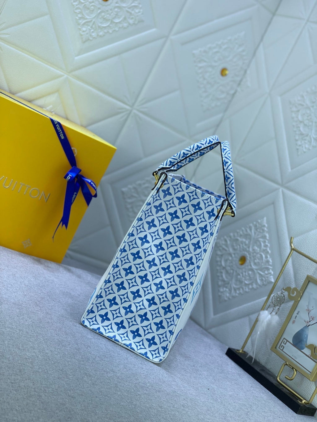 Luxury Bags Louis Vuitton  819